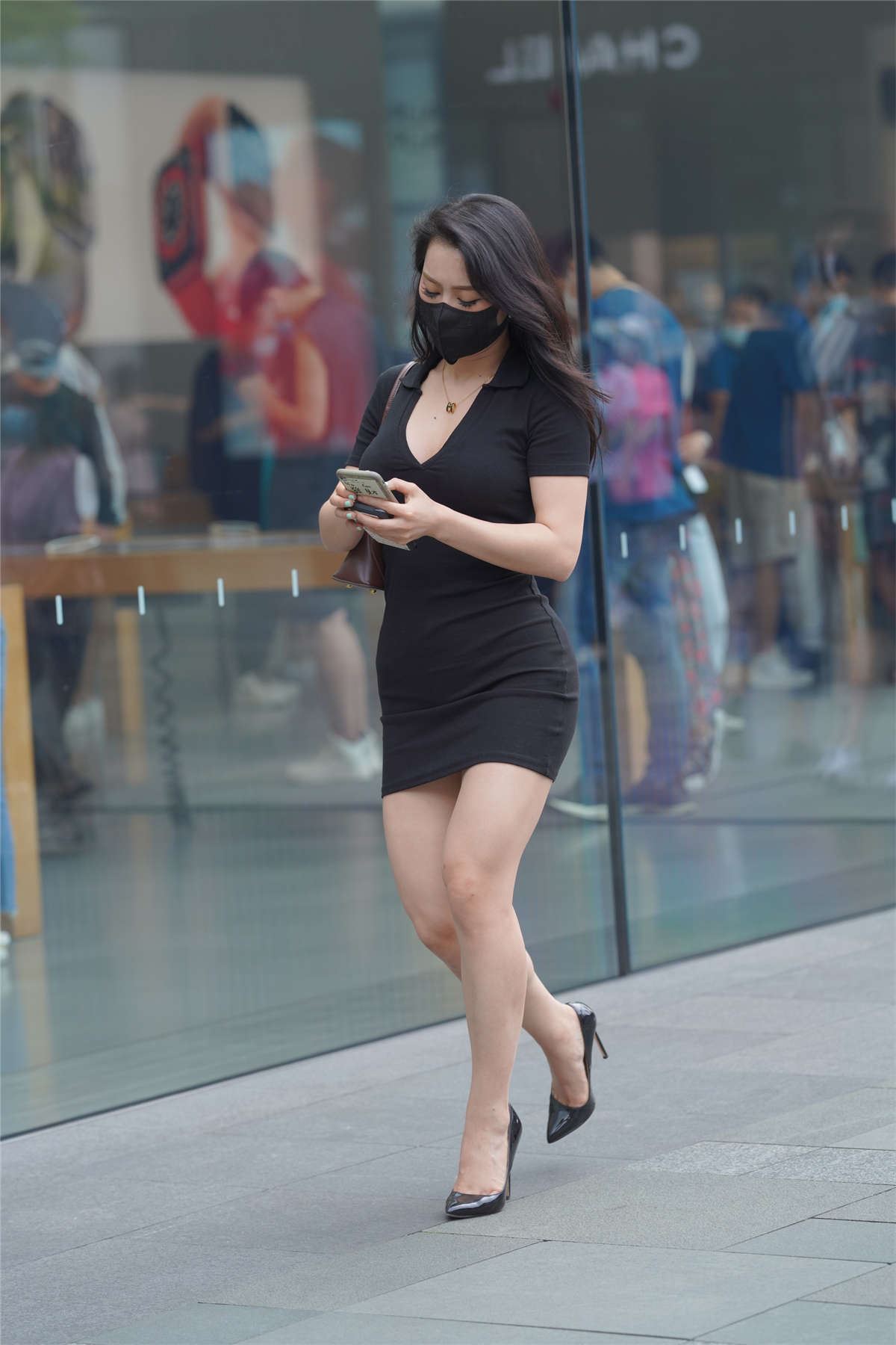 107272-5w4gmbmlnow.jpg
