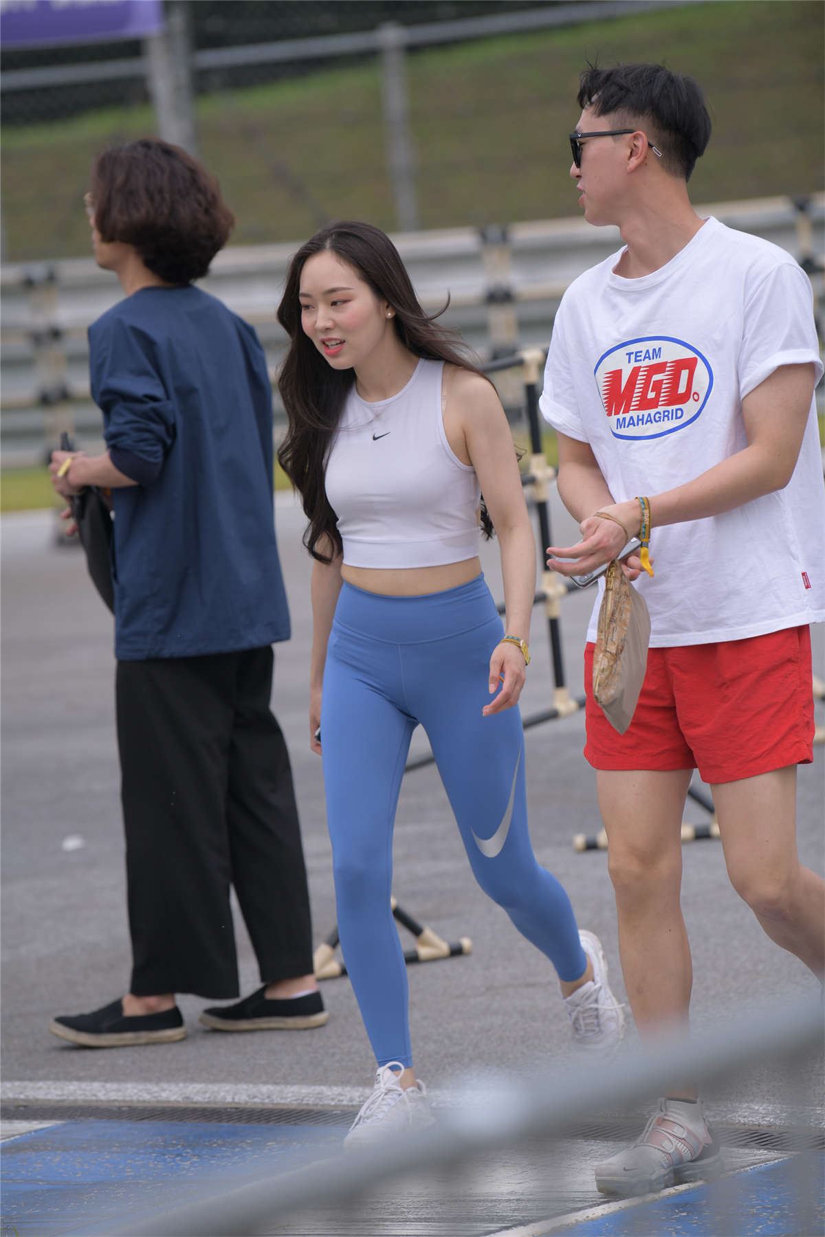 107225-cnqixdj0rdf.jpg