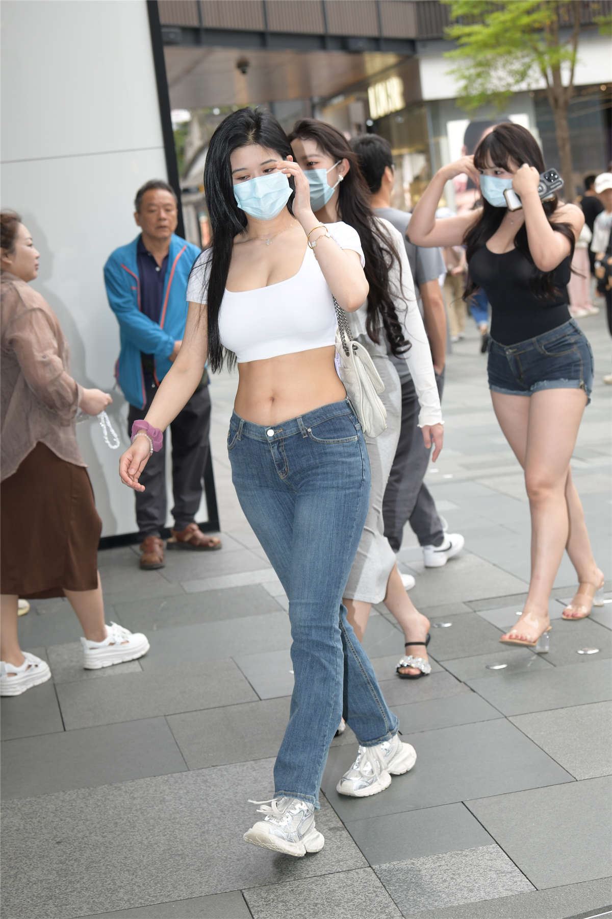 107199-nxay1tzw5sy.jpg
