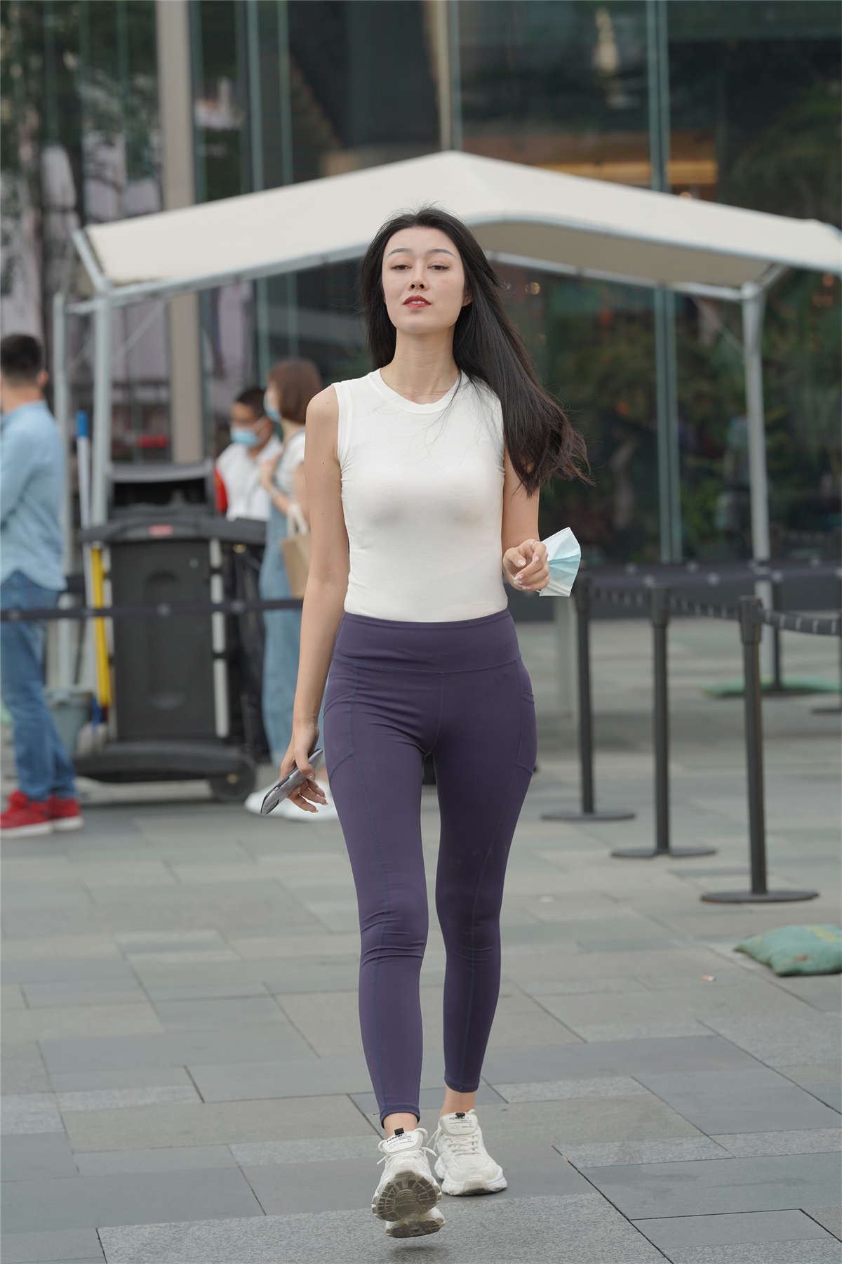 106736-q04akwmm3ye.jpg