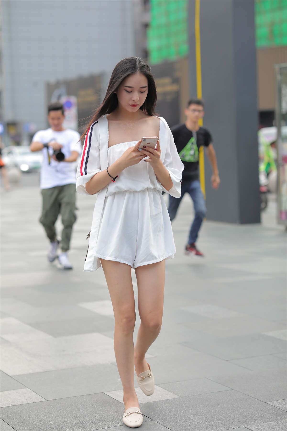 108082-dakec1pmivi.jpg