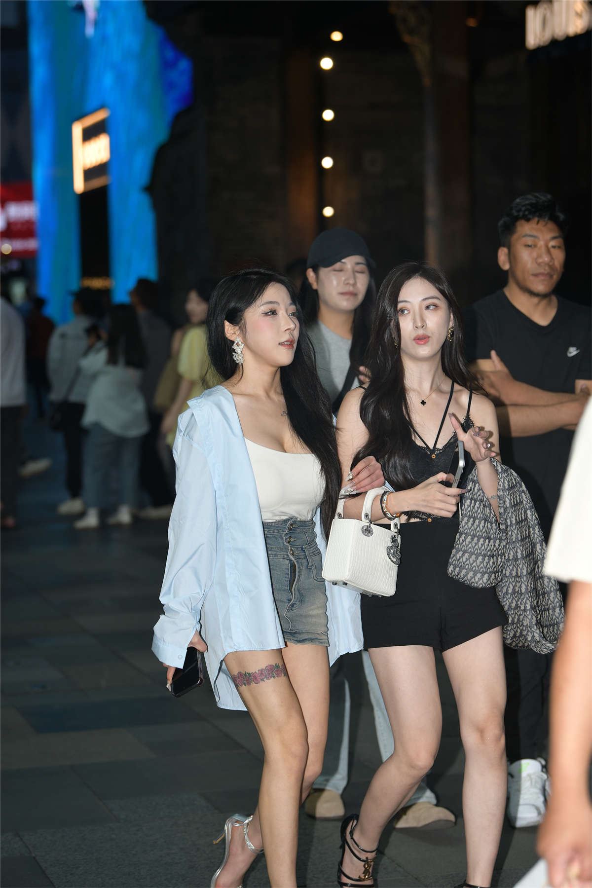 108103-sjngaukwcoz.jpg