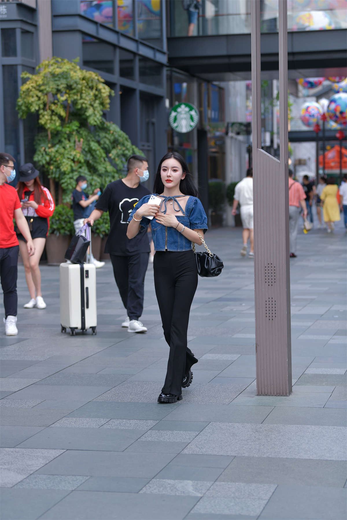 108618-2e1nd1g4bj1.jpg