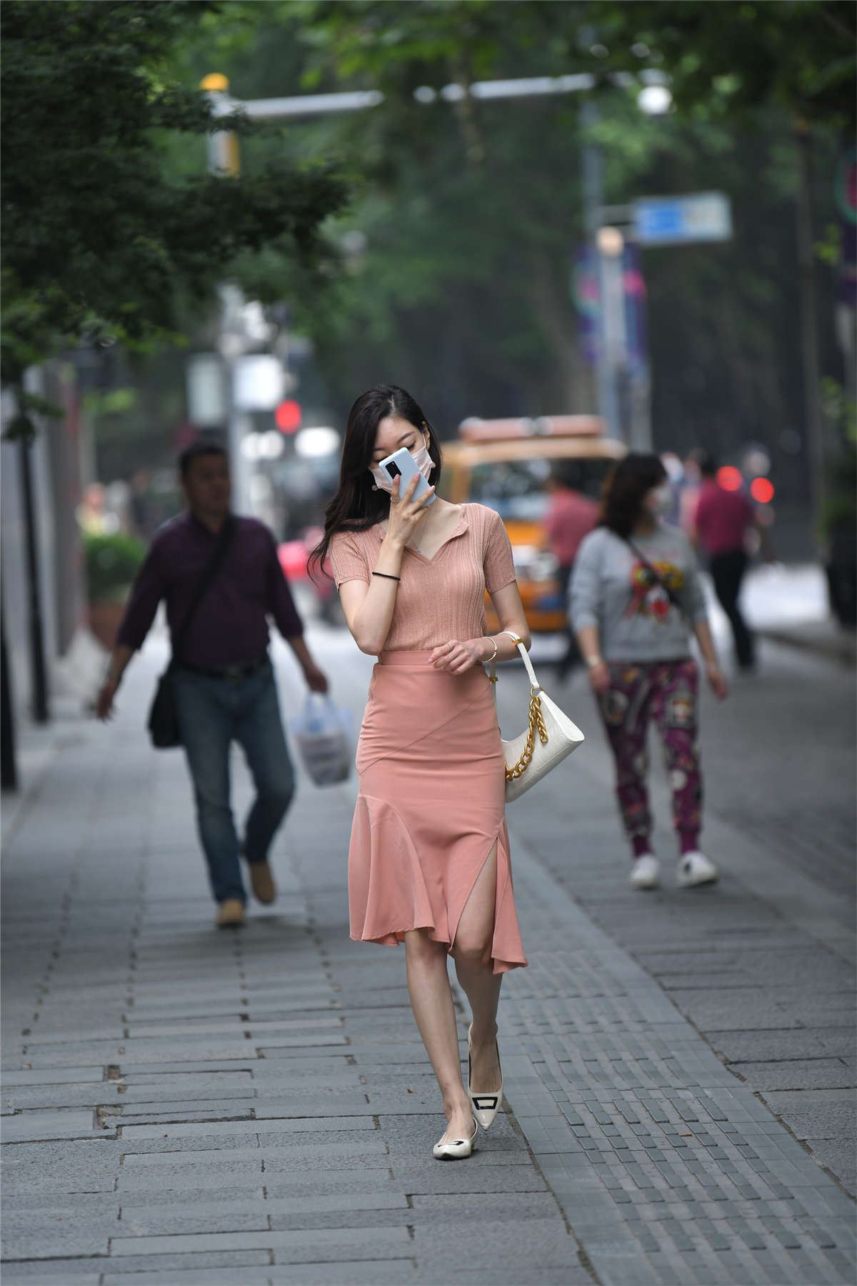 108630-livomam05de.jpg