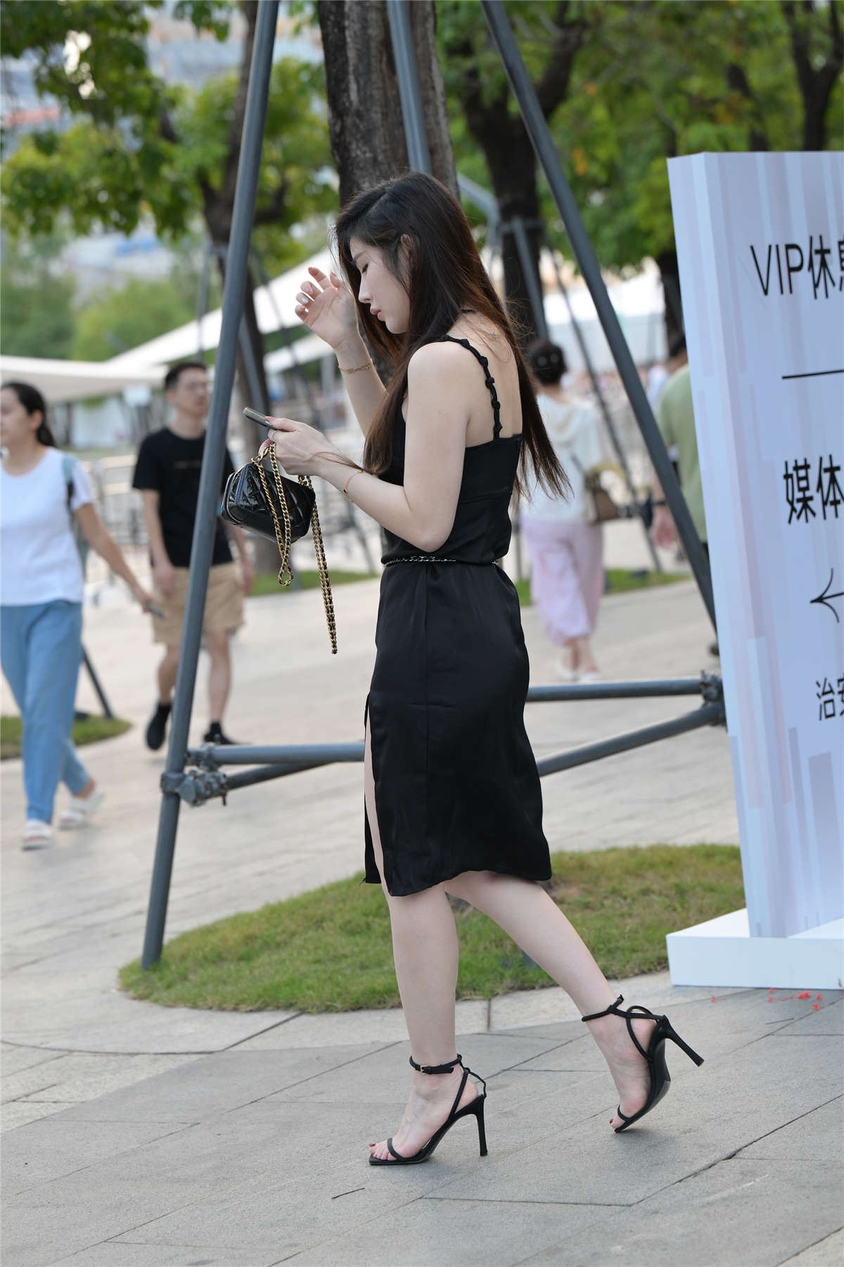108728-yfccf11v0hq.jpg