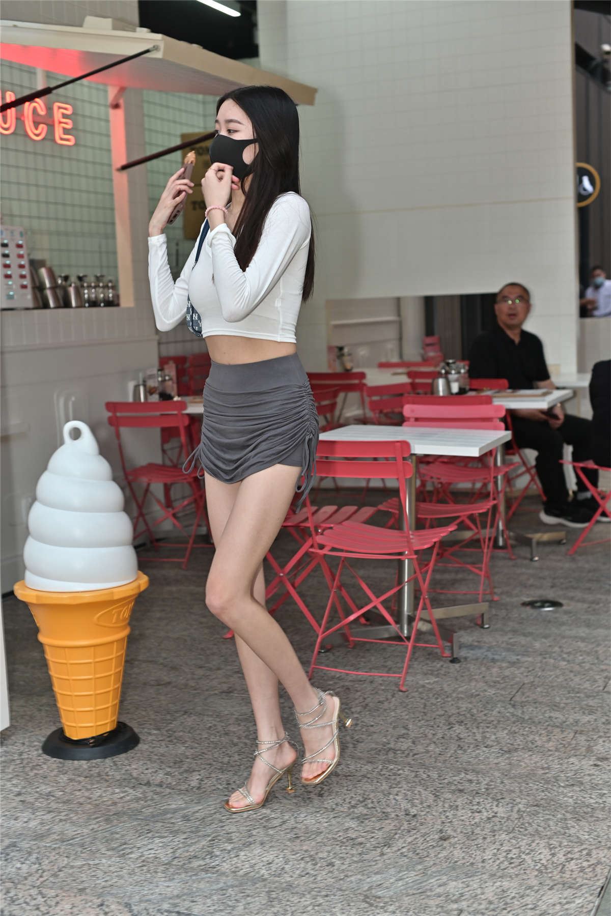 106107-hg0bu5u3g5s.jpg
