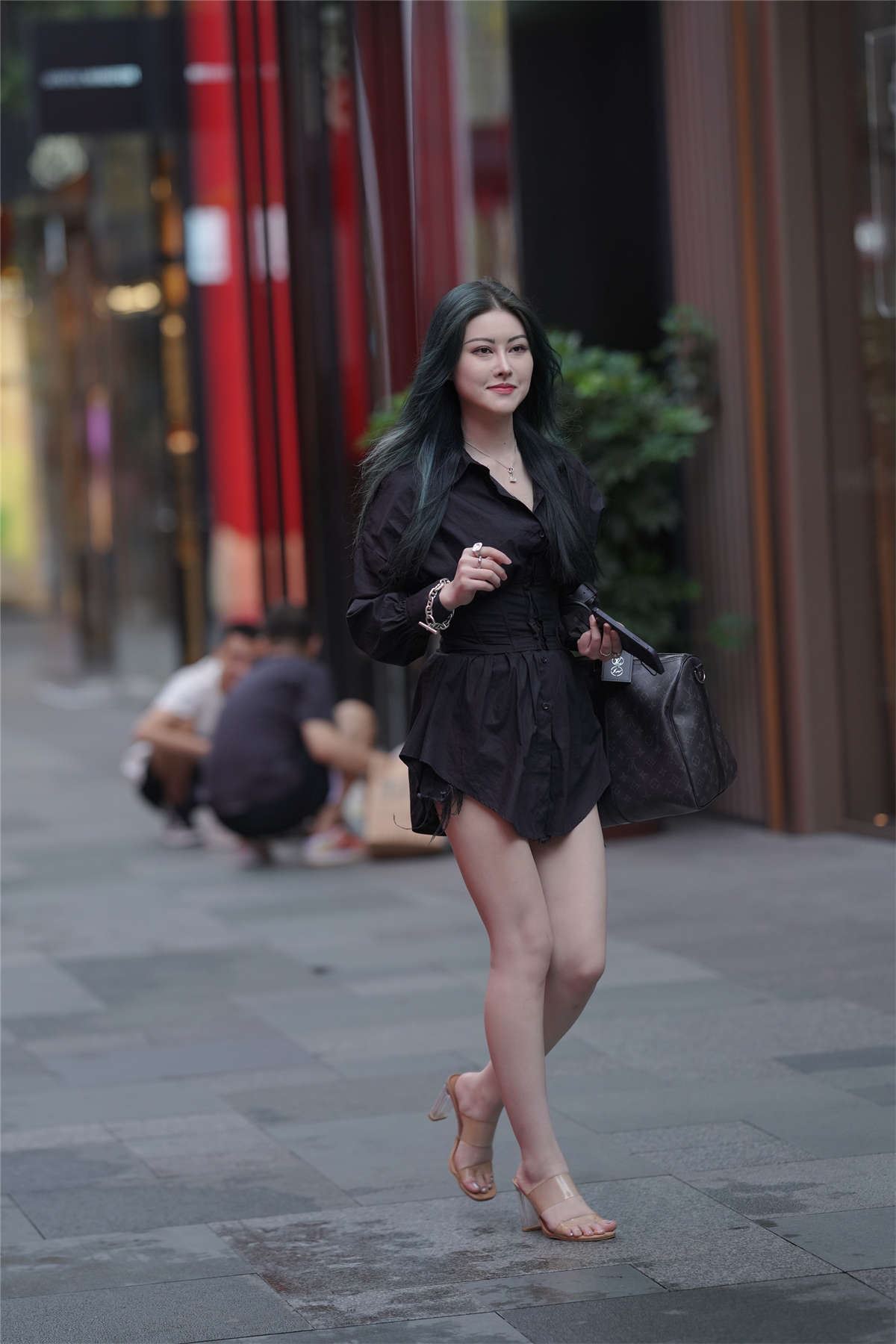 105915-12zbaetirbi.jpg