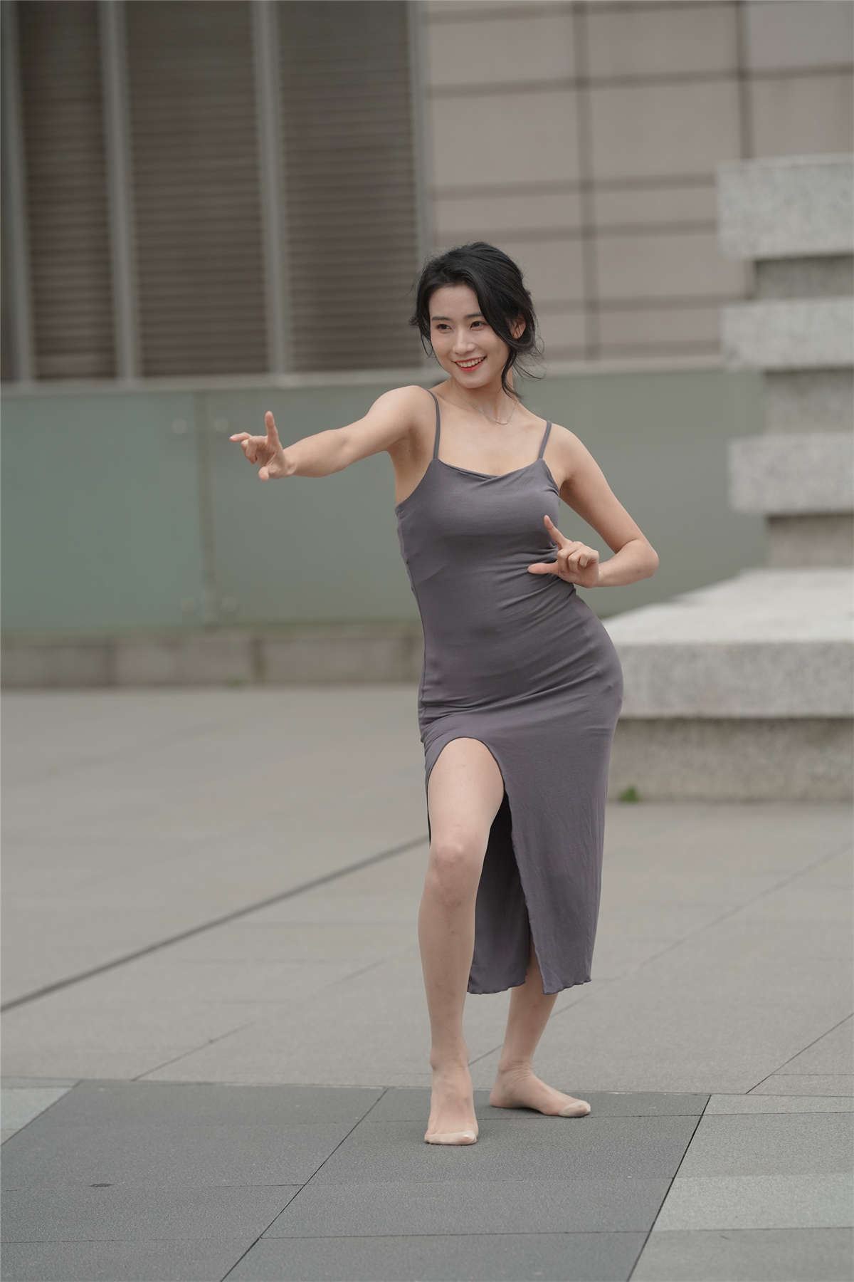 105919-1zfhsanoxzb.jpg
