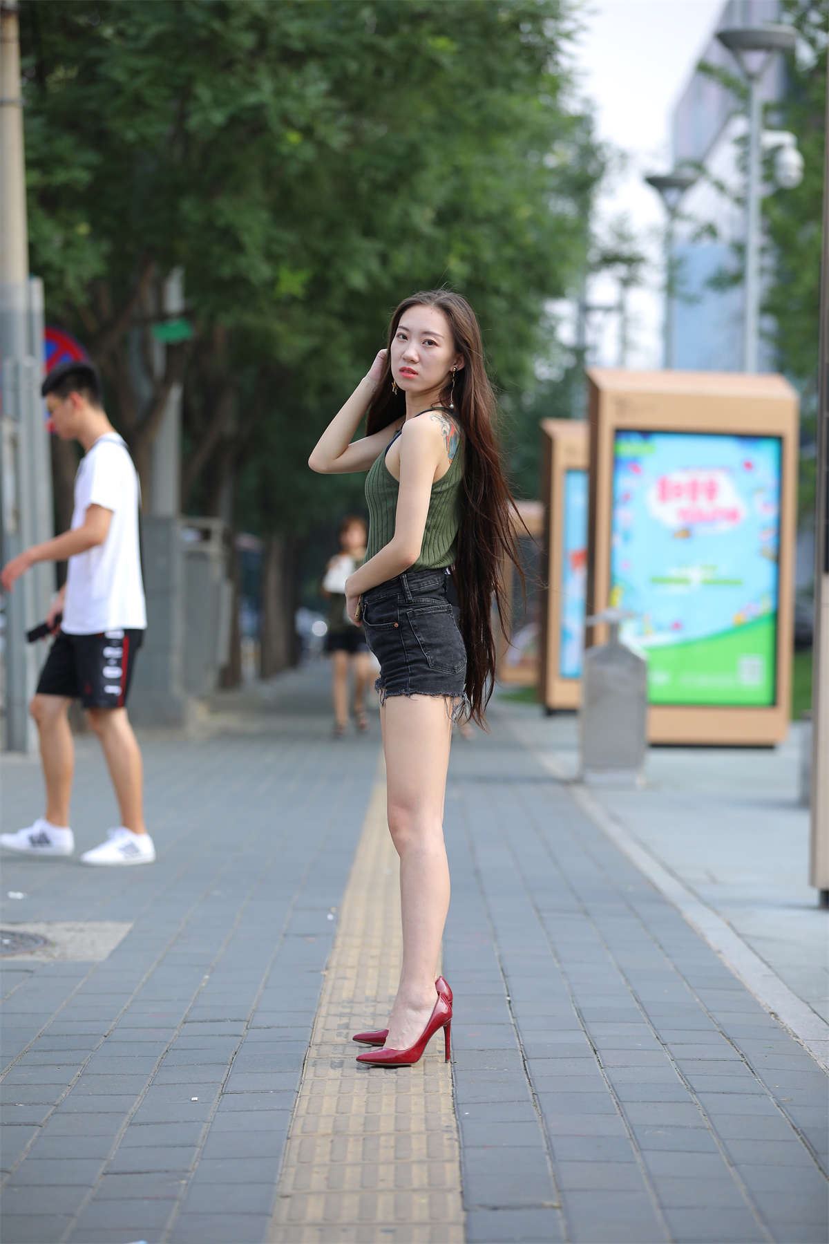 105648-x4eg0ziph4g.jpg