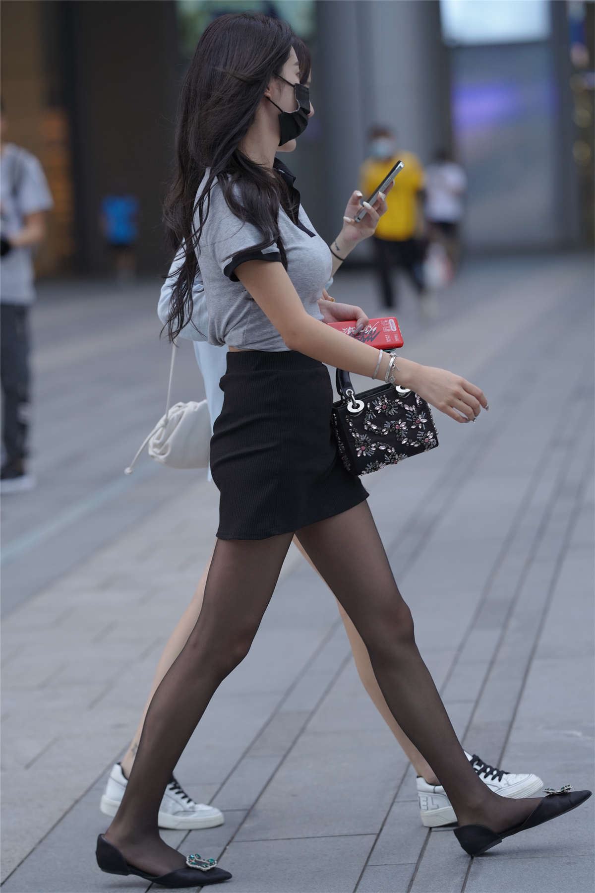 105618-ocrwr3lji3l.jpg