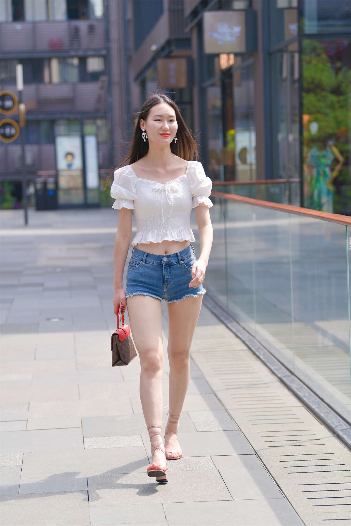 105506-qun4jyyvtrp.jpg
