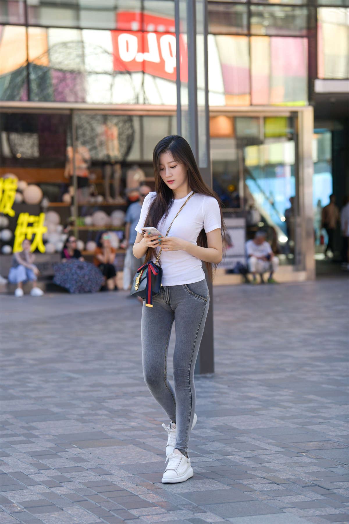 105473-tfuavjmndsf.jpg