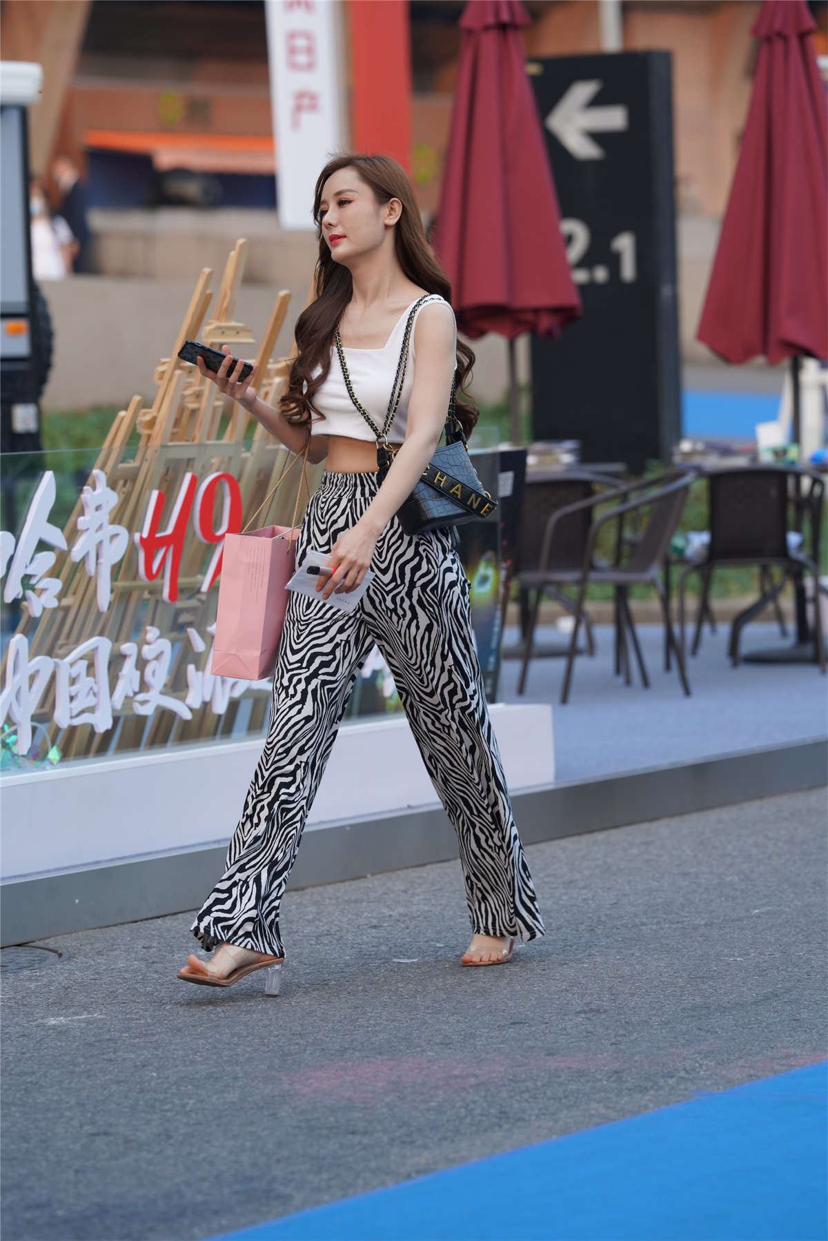 104076-zotvmmtg2p5.jpg