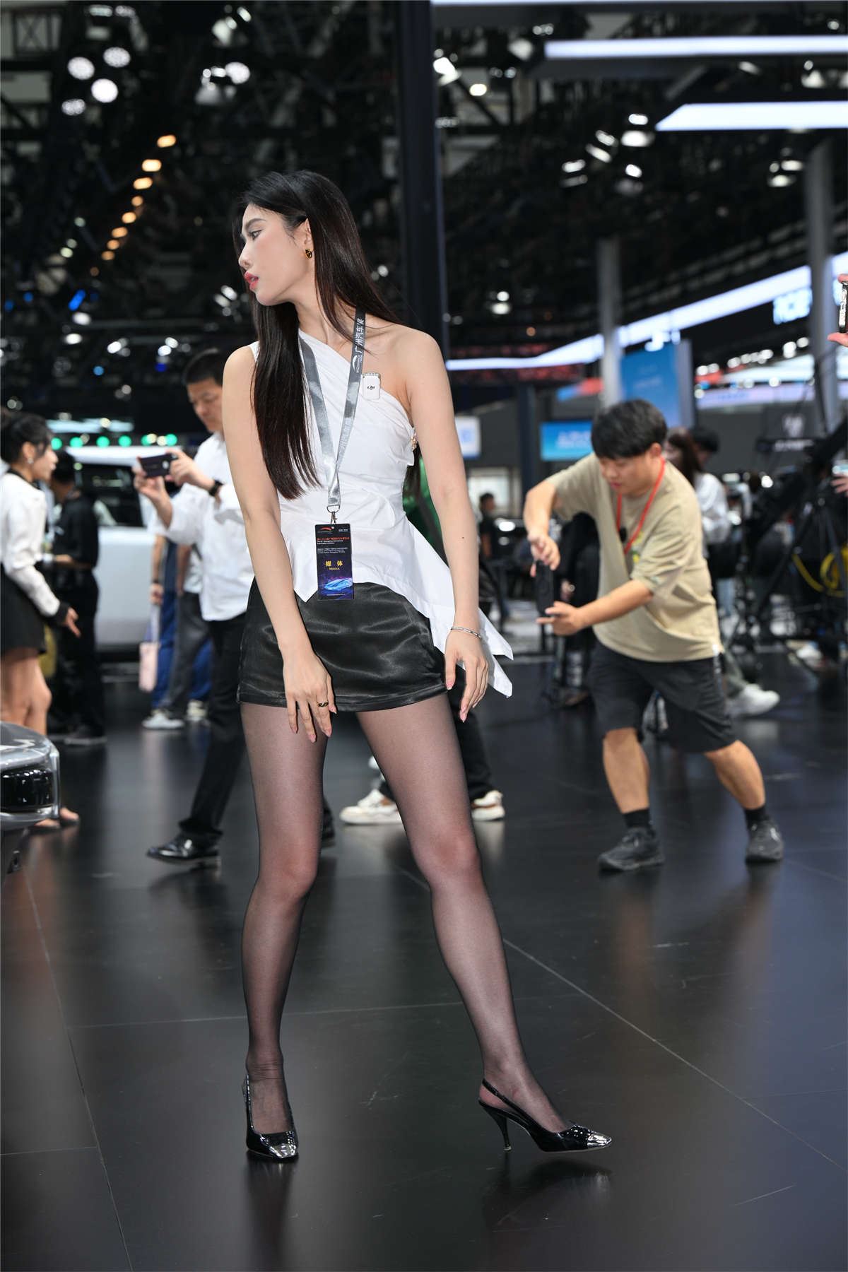 111675-2a325vwgynh.jpg