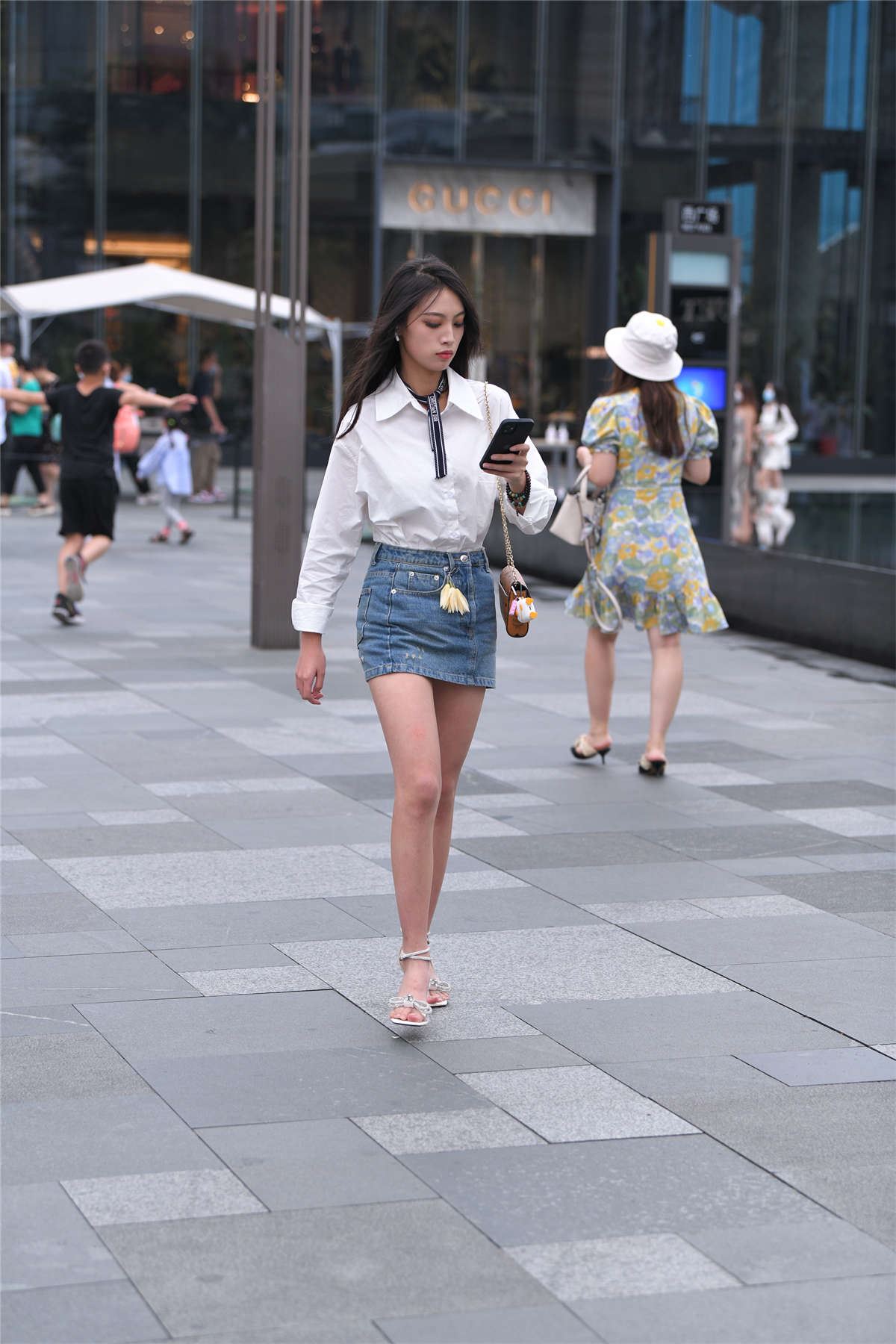 99151-jqggmvt1veb.jpg