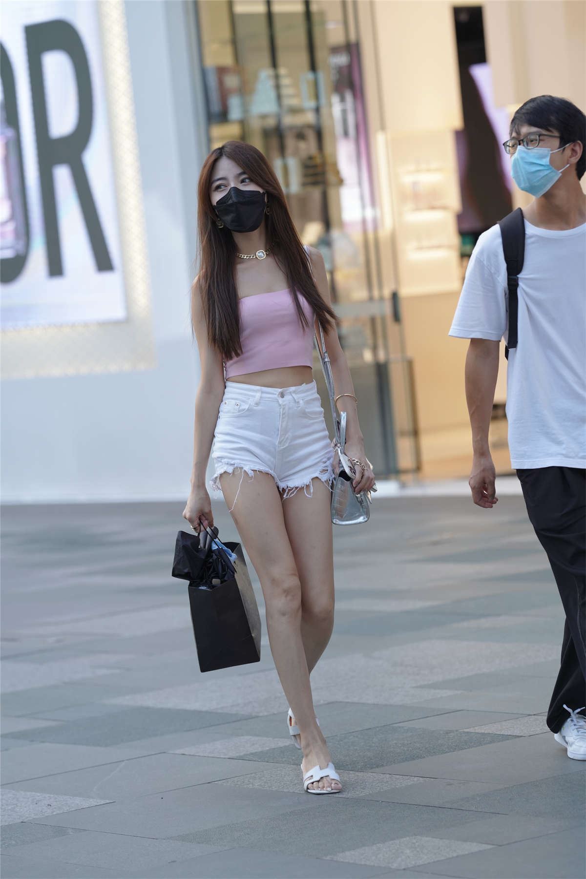 98968-ykoor435h4l.jpg