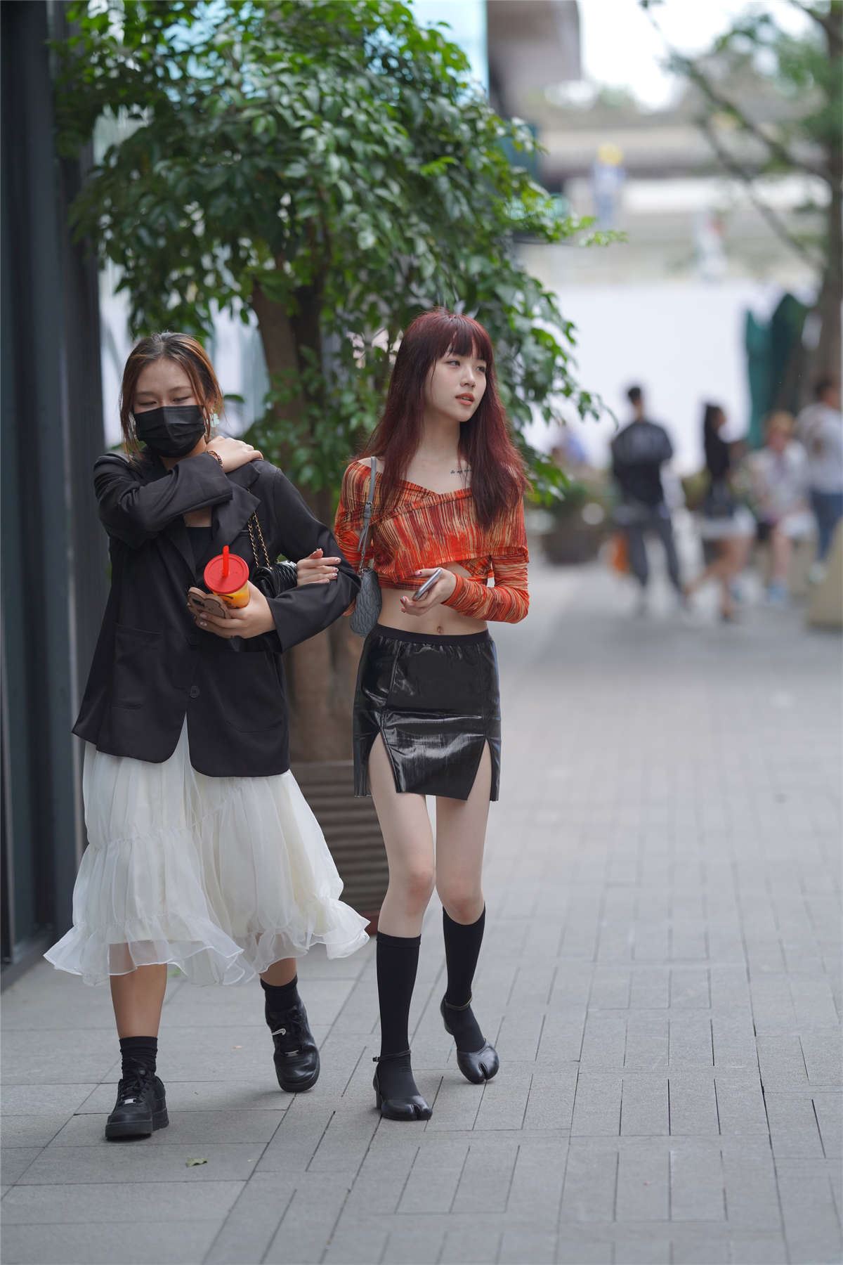 98826-f02t55d400p.jpg