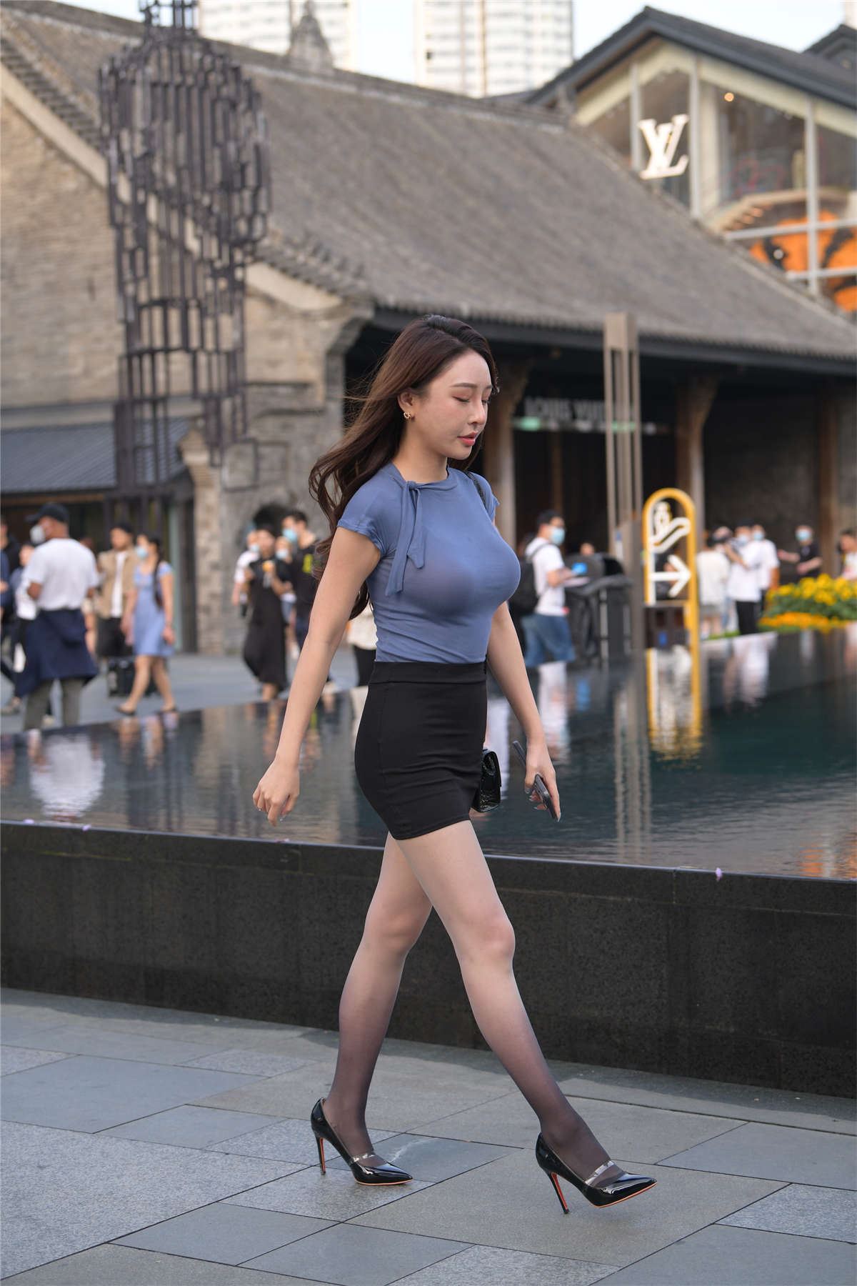 114719-b1grvzgtosi.jpg