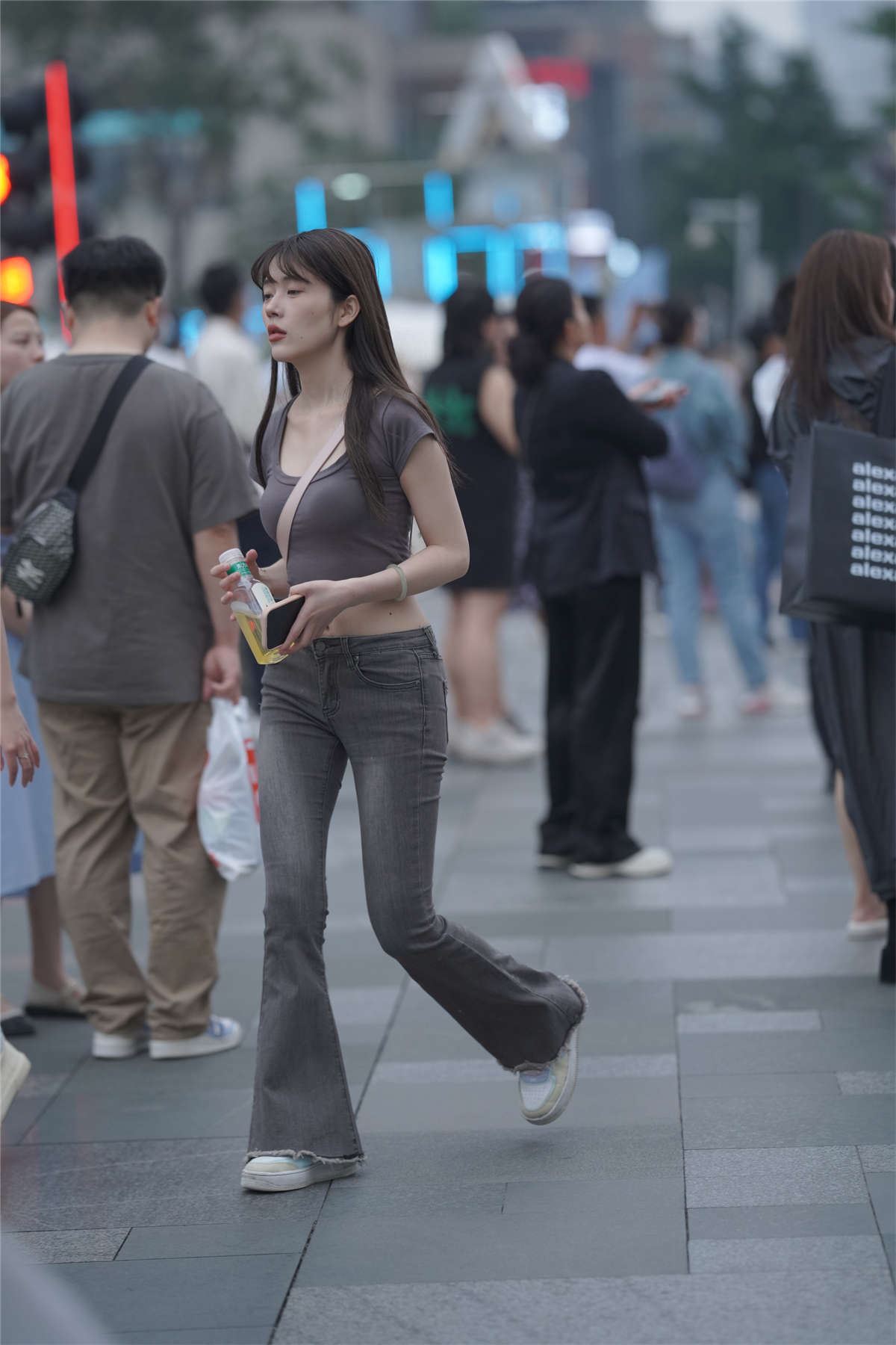 98291-anxs5flthk3.jpg