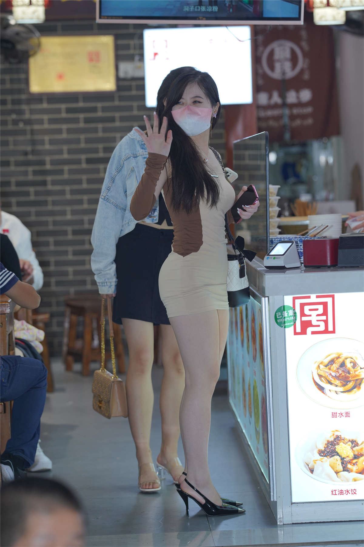 98107-exie5s0zivg.jpg