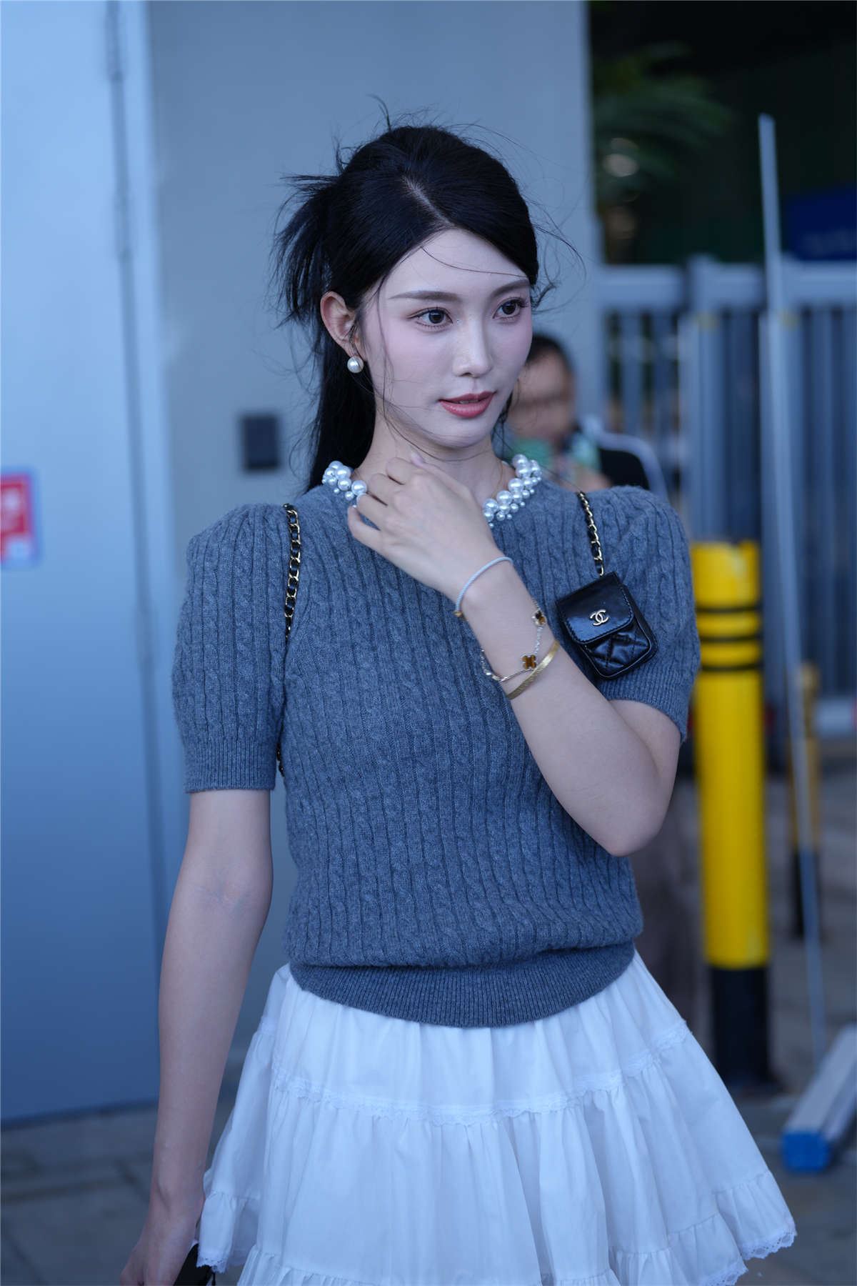 114985-aimzcjp3ne0.jpg