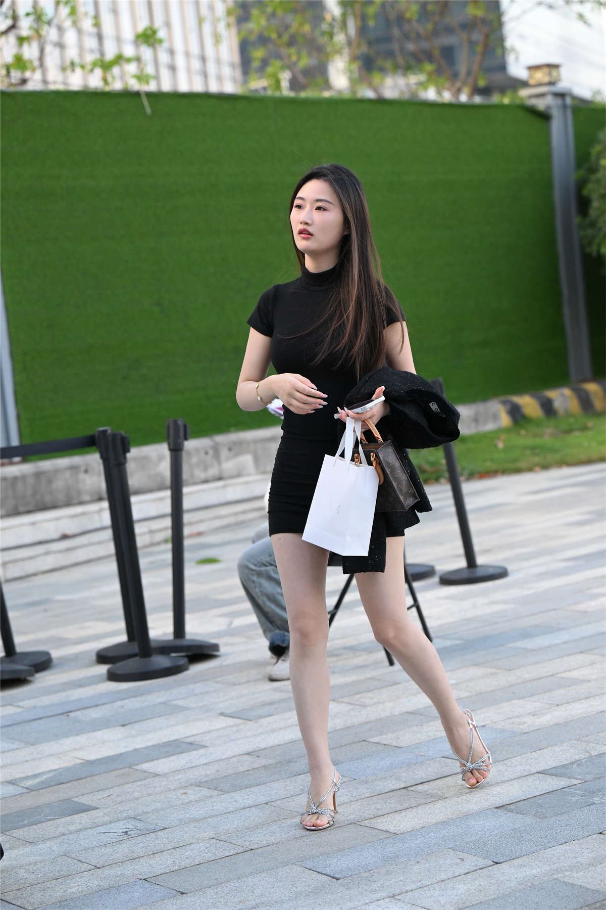 115227-e21acmanbsr.jpg
