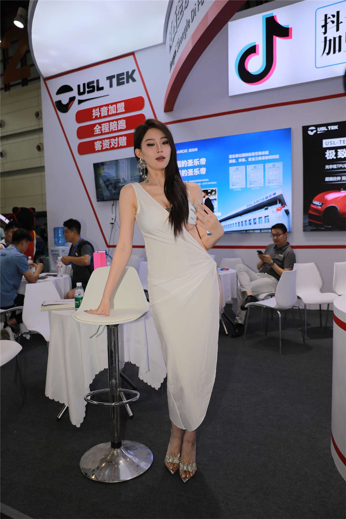 115446-a10dkh1f4p4.jpg