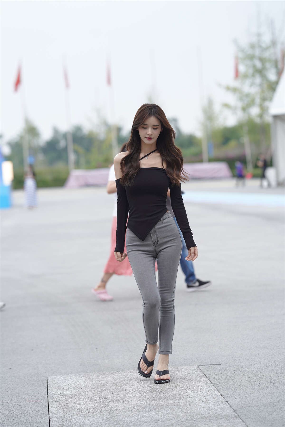 73498-ffzepp2eosh.jpg