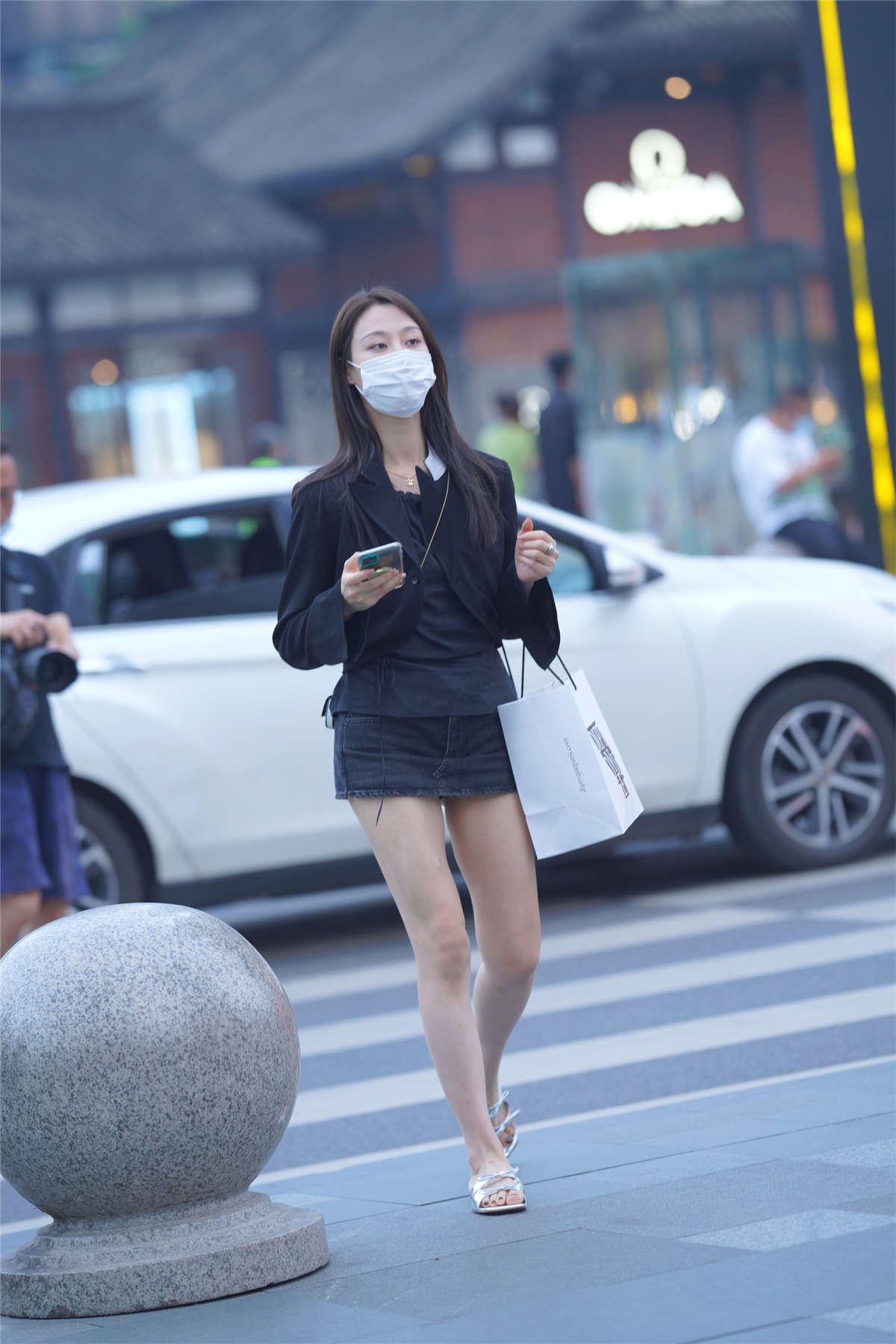 73384-qhycyeoo4qa.jpg