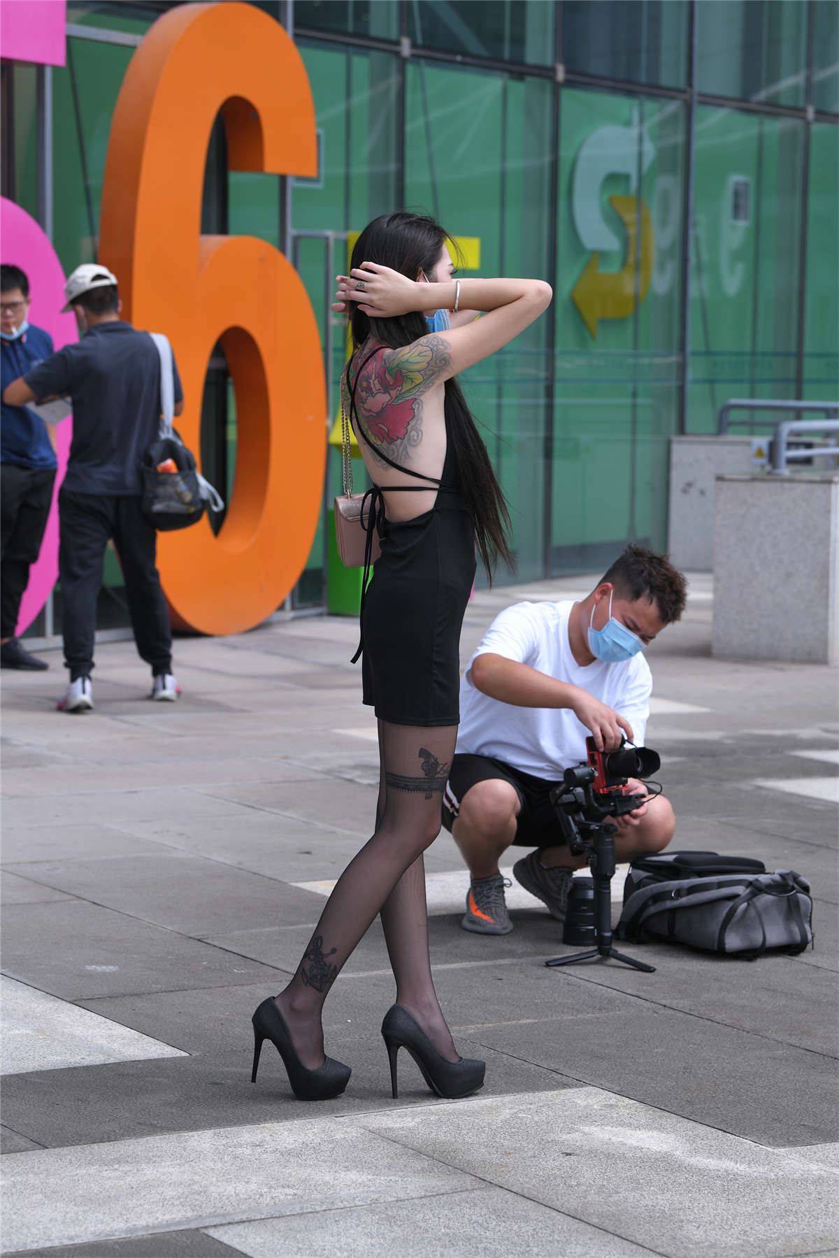 73314-ggduj1o10pv.jpg