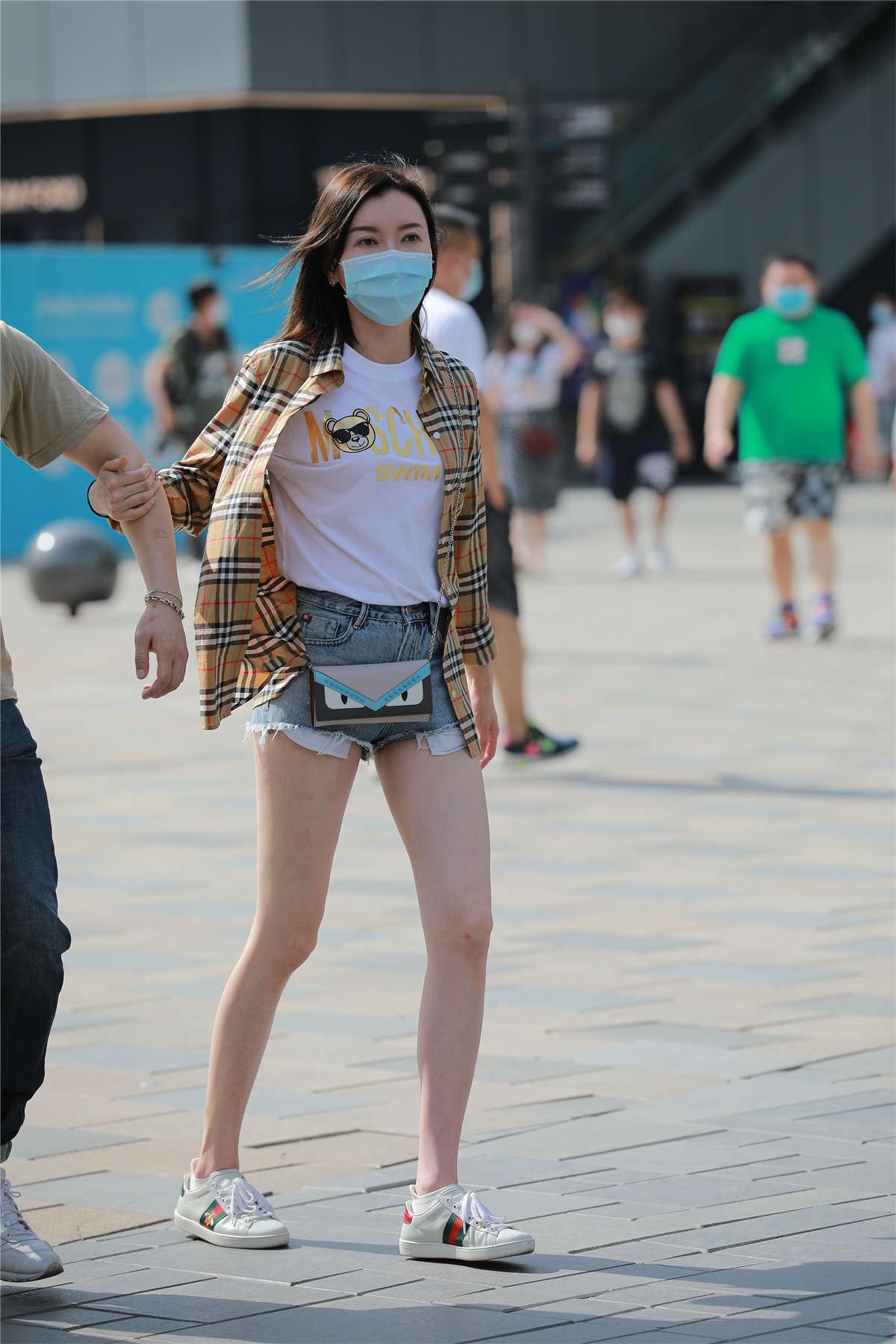 72012-cnmxmxglcj1.jpg
