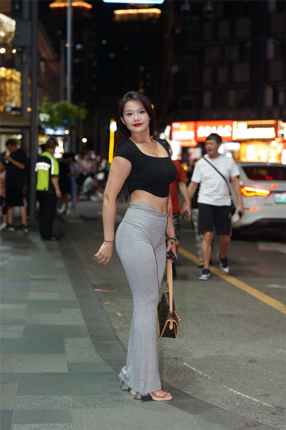 120612-jwz0hclqa3q.jpg