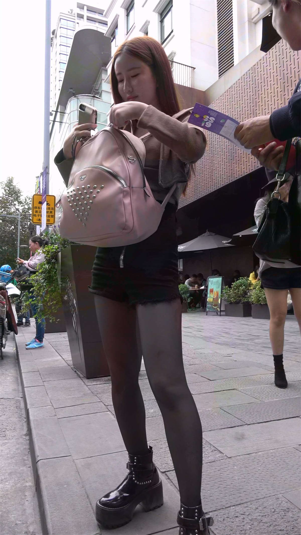 86340-b32ng5vanan.jpg
