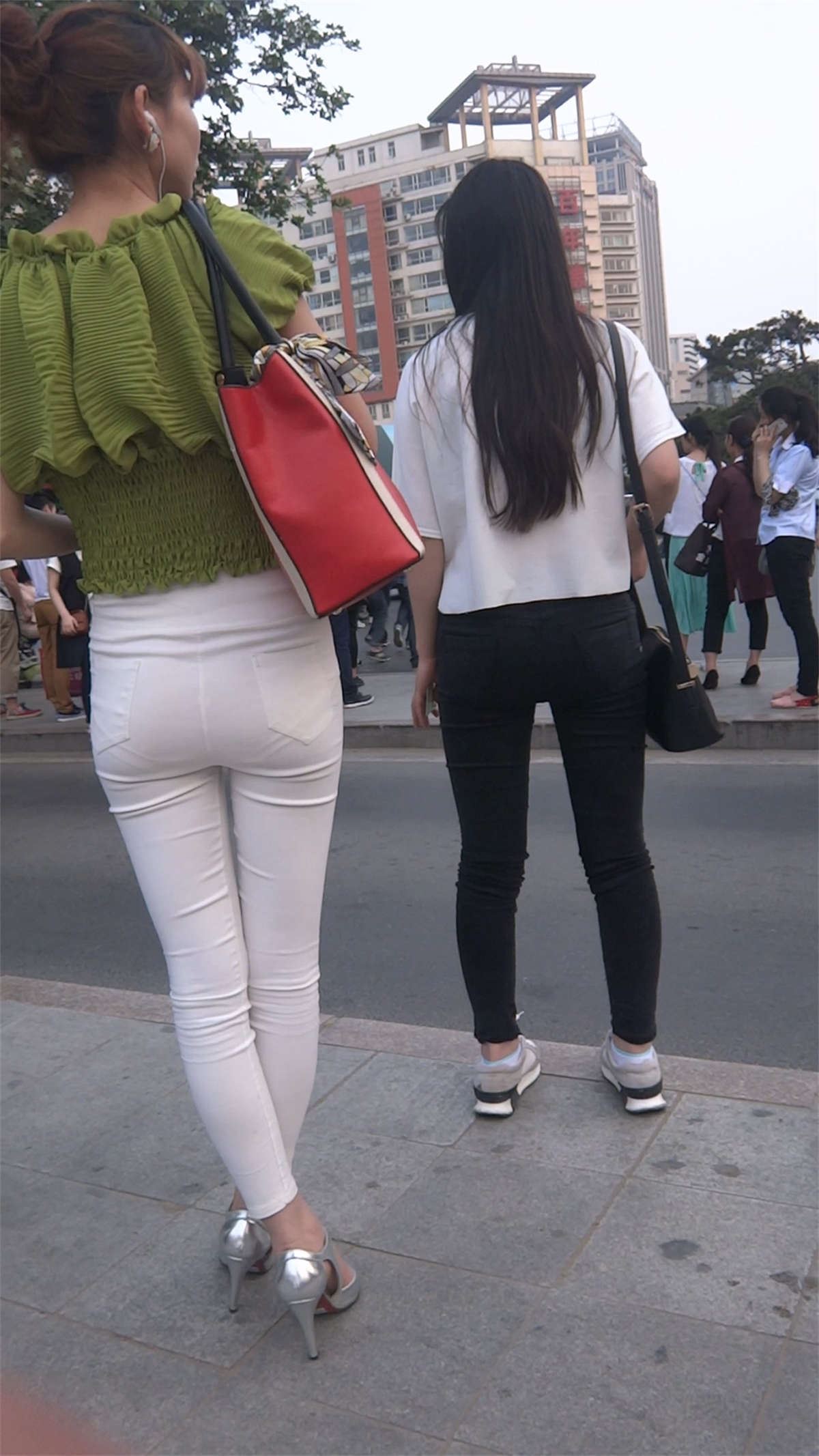 86112-caaynqfmzi0.jpg