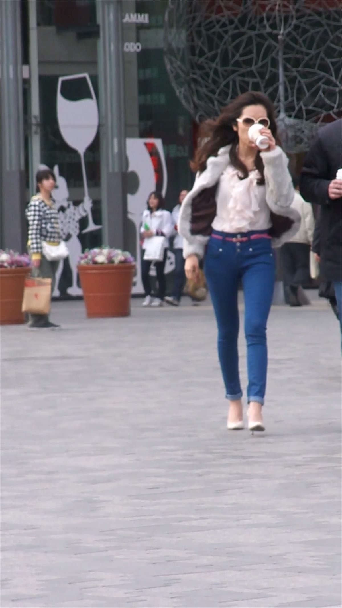 87322-artzzbqae4d.jpg