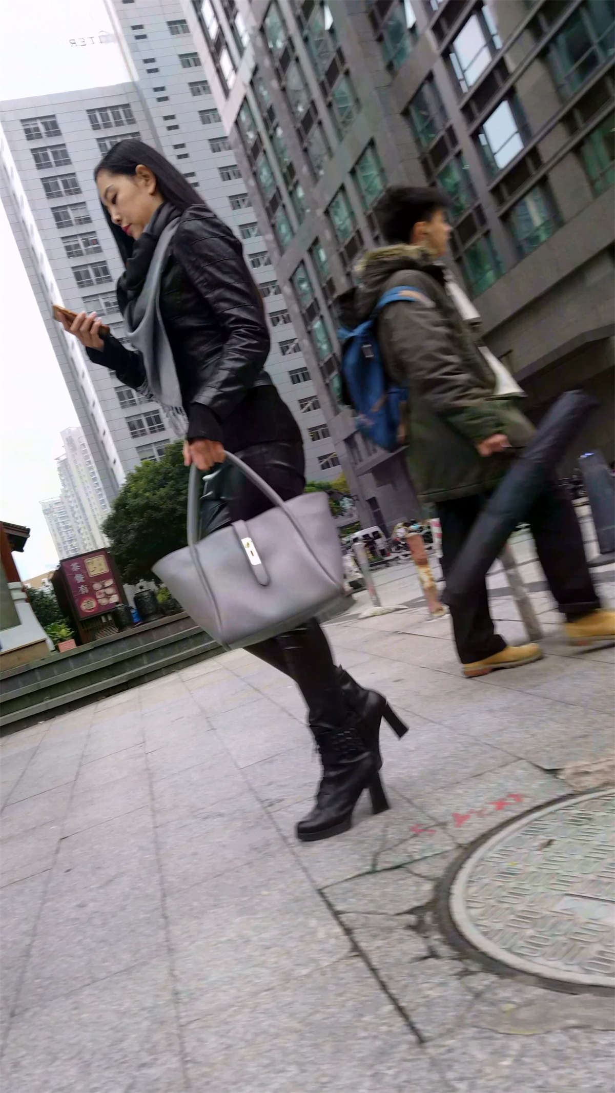 86004-2p0nhu143pt.jpg