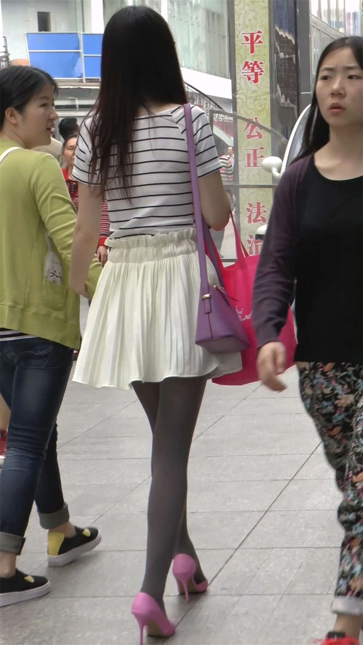 94605-iqnrs5rkhlx.jpg