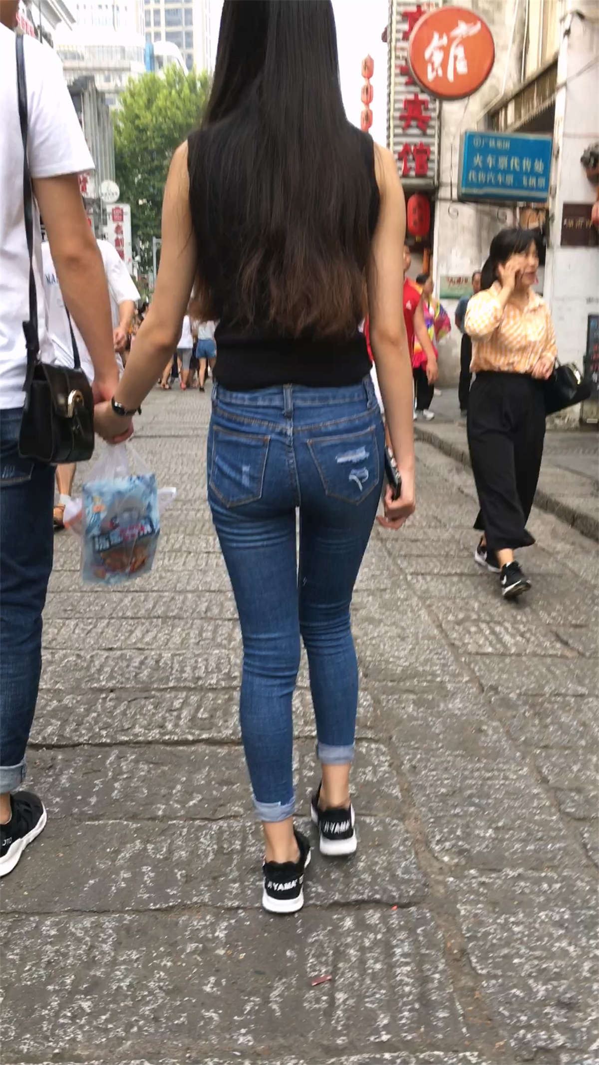 94634-chkl0cqulqo.jpg