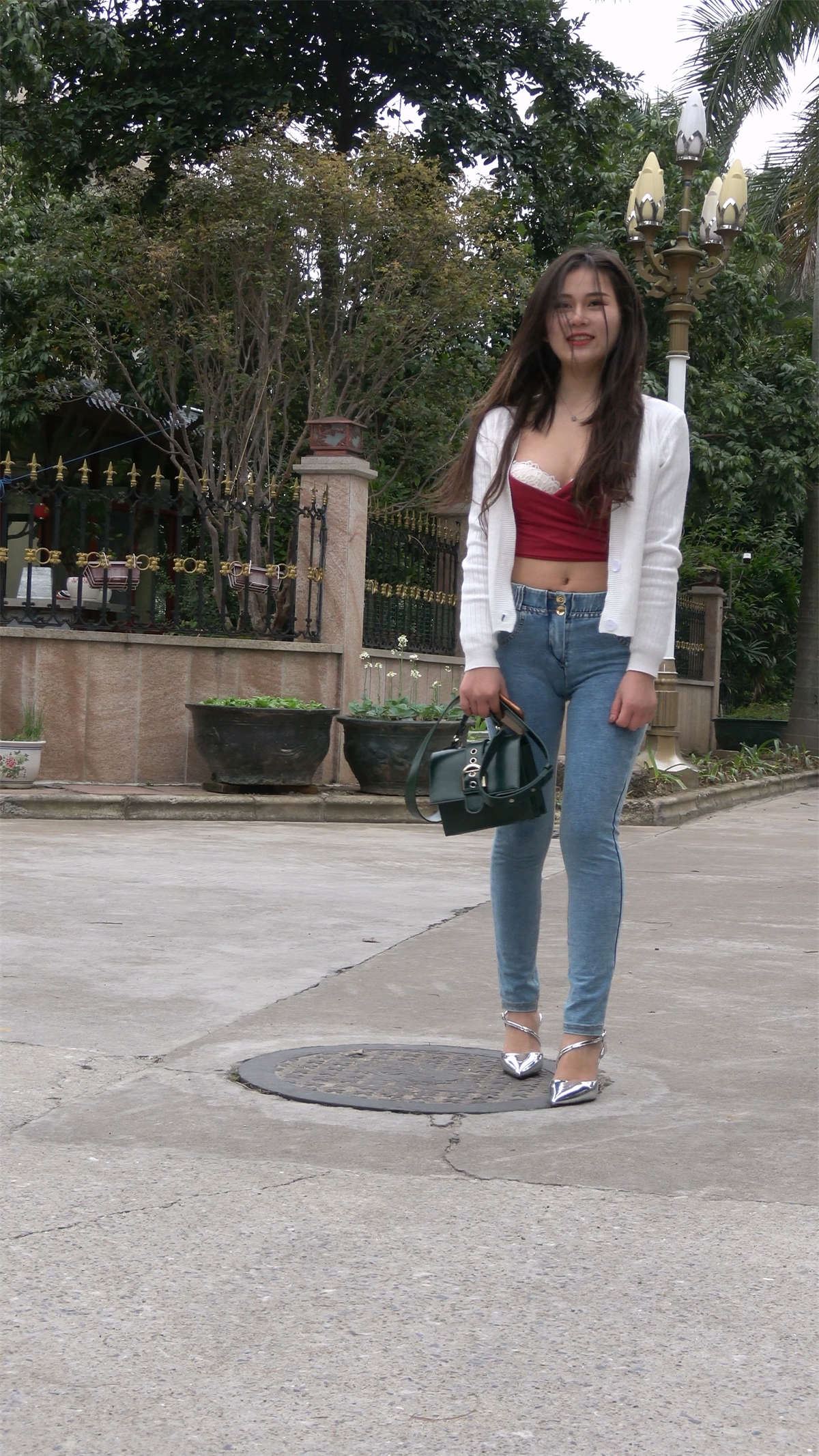 85900-gvs1d0uxs3b.jpg