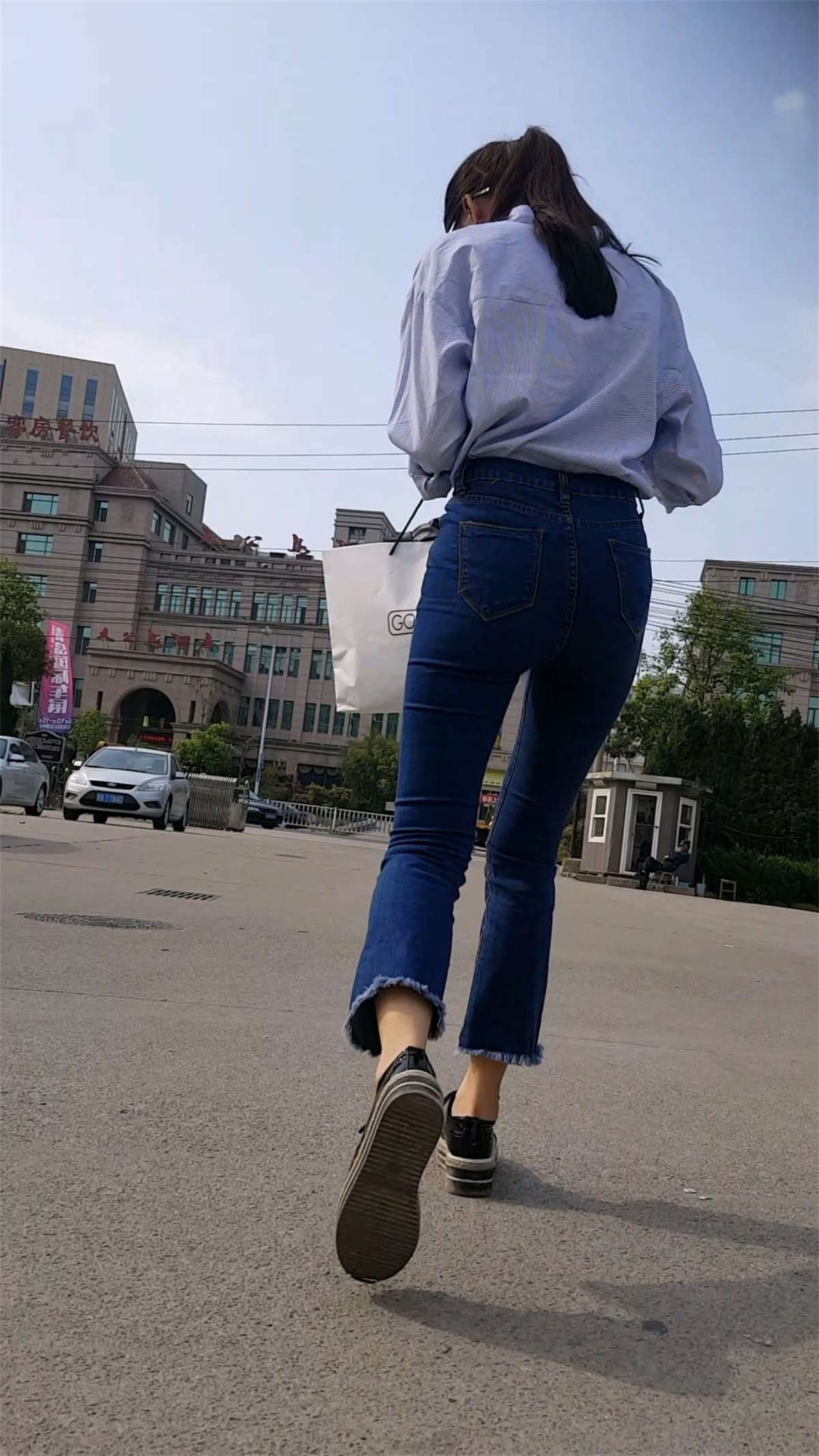 85706-a4qbayhe43l.jpg