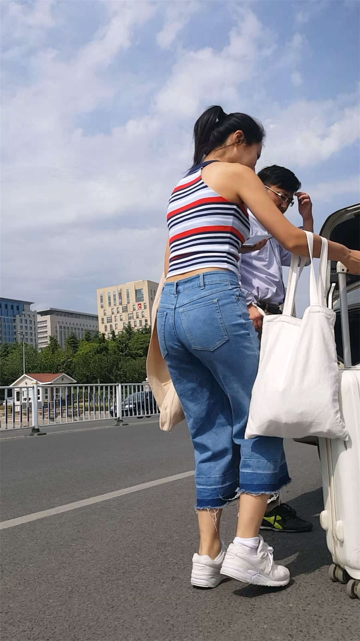 94845-d0kcy4o0txj.jpg