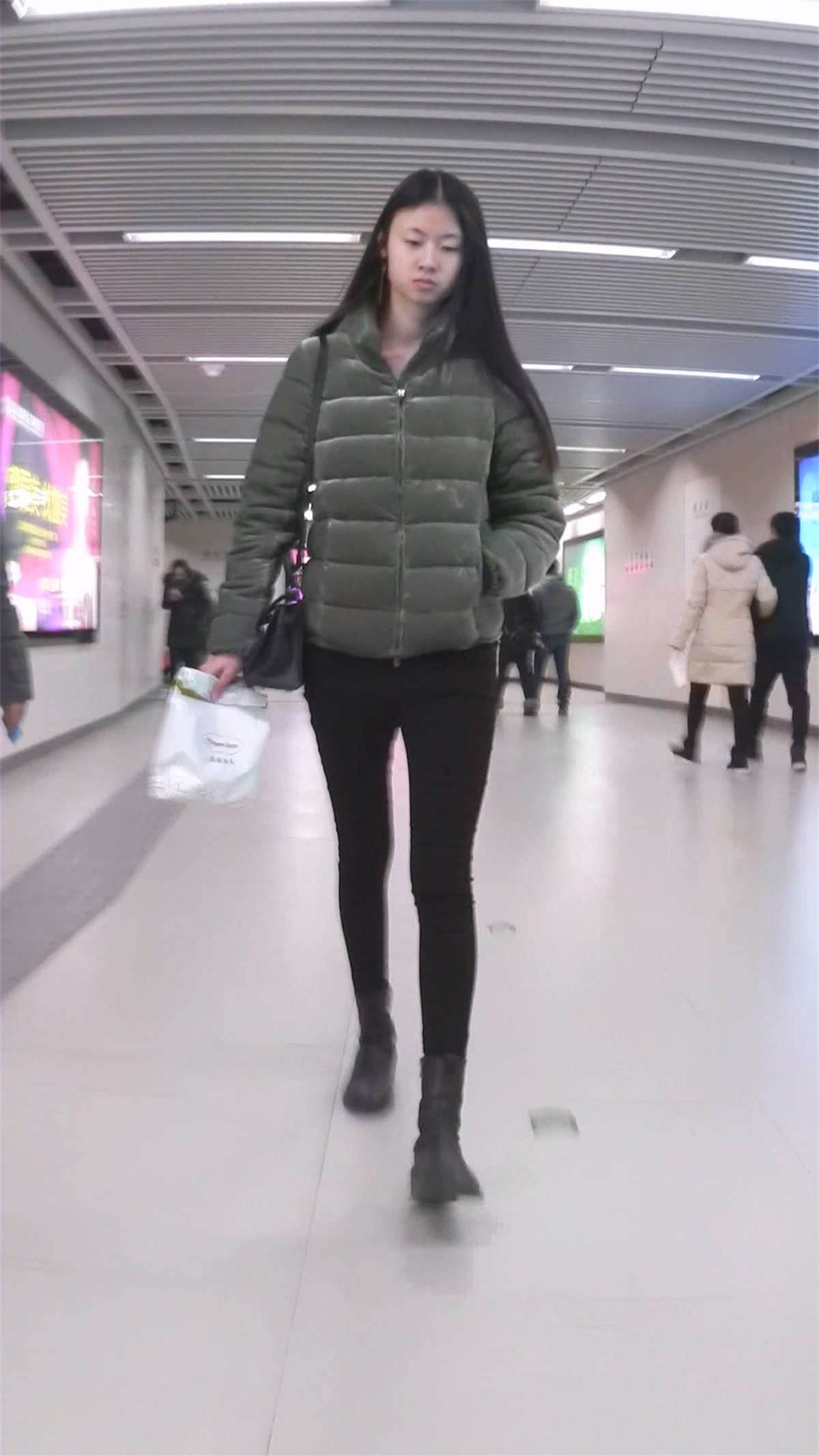 93536-la0d1puxzzi.jpg