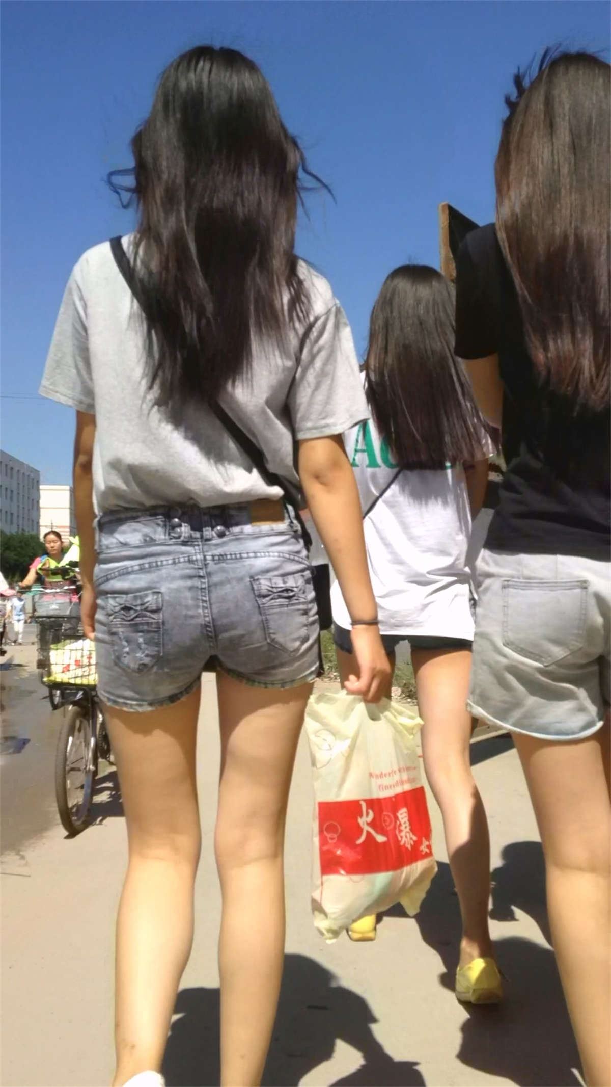84855-xudvldhby15.jpg