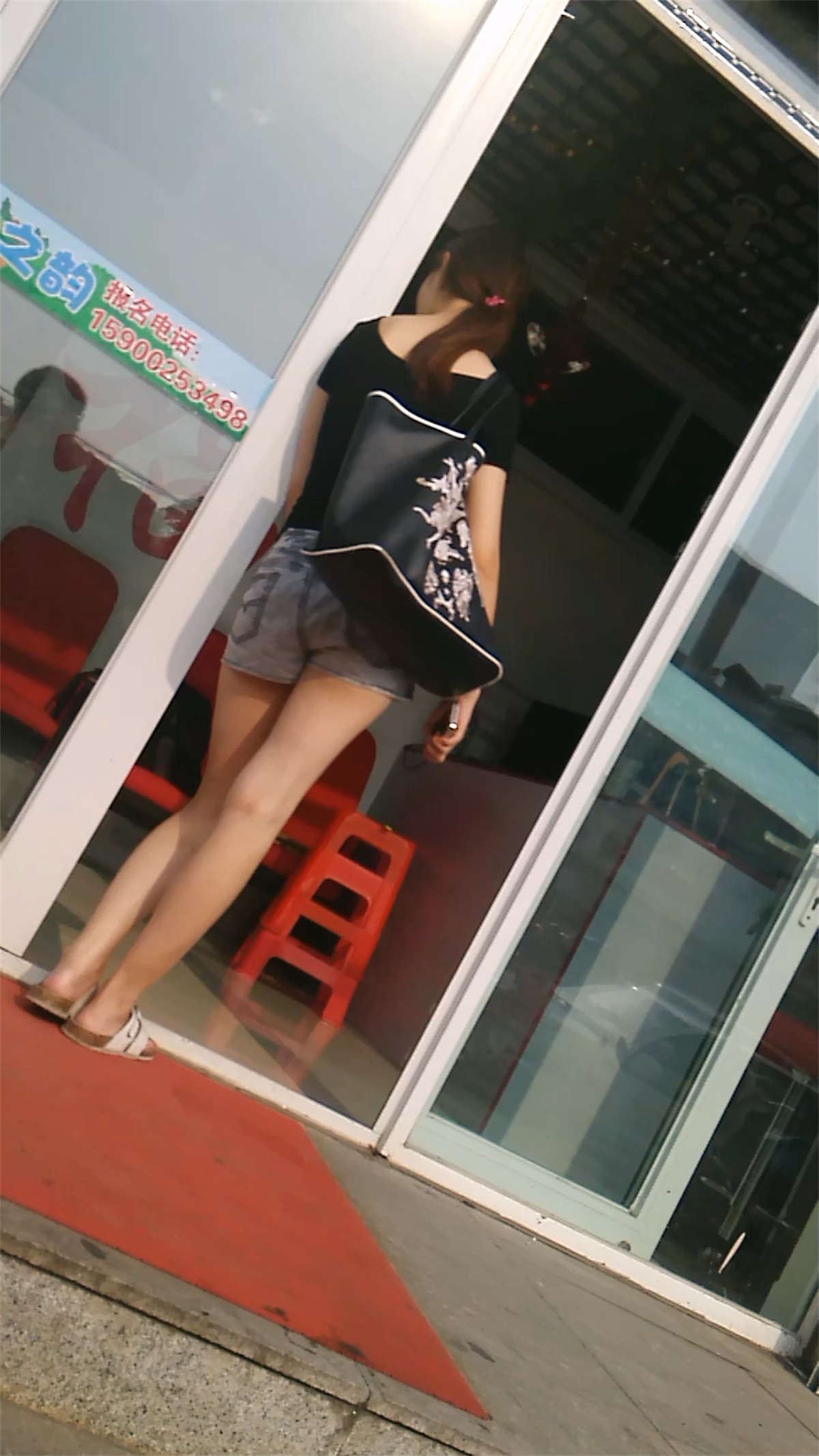 95019-cn35h0jc24l.jpg
