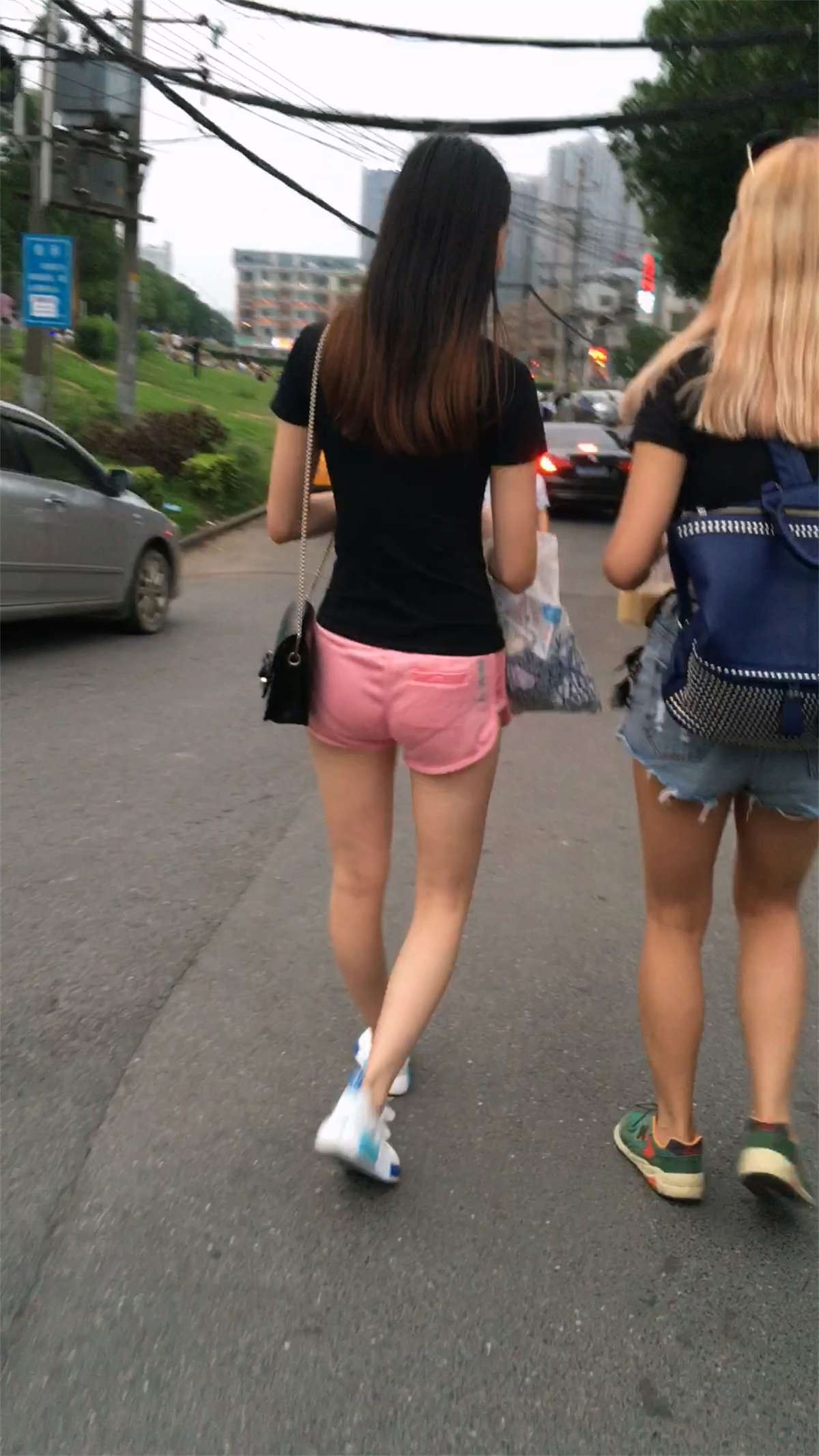 95128-dn5cziu0zb4.jpg