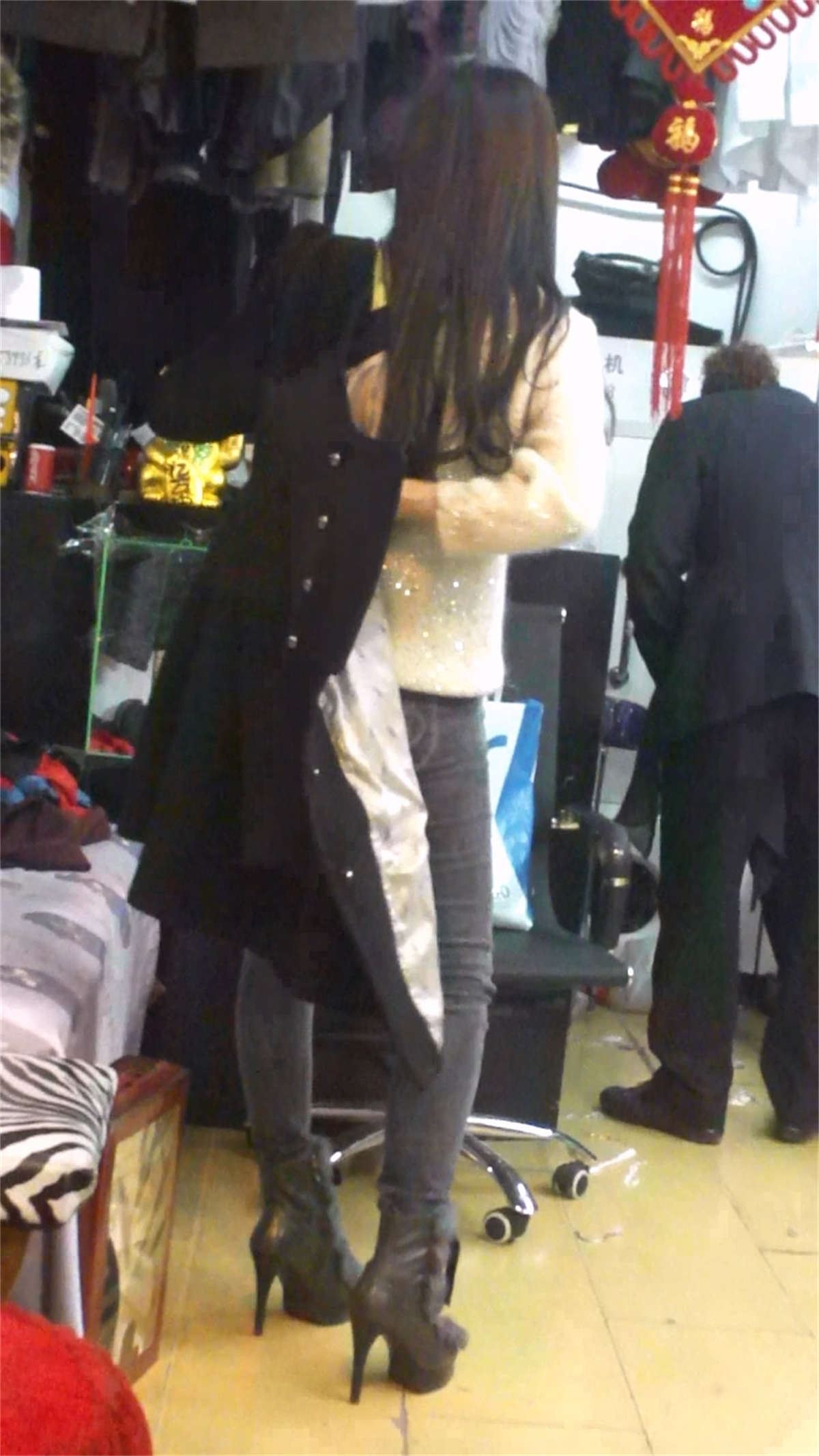87706-rjrrnqmcopn.jpg