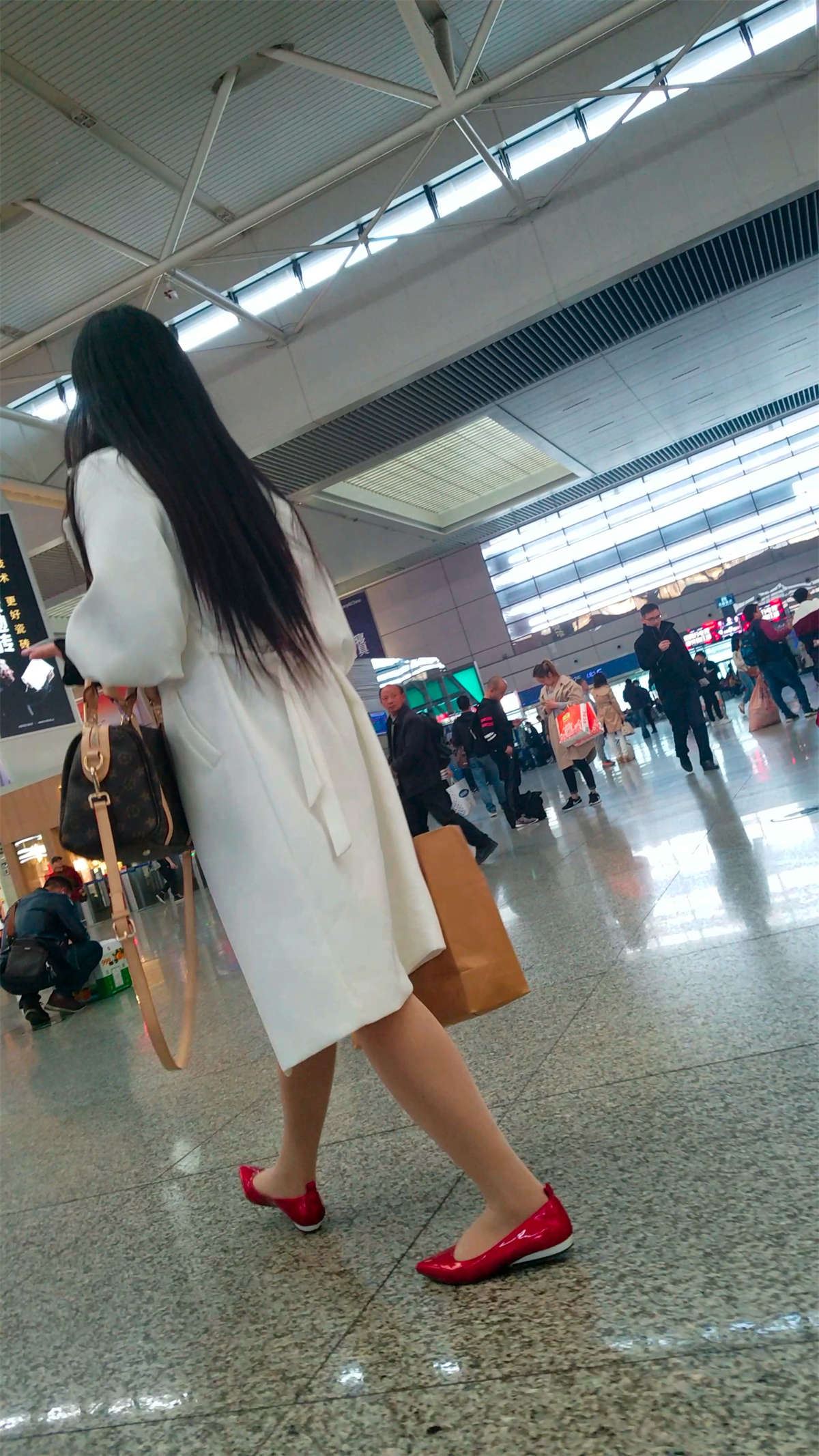 36553-jrs5f5nnyxb.jpg