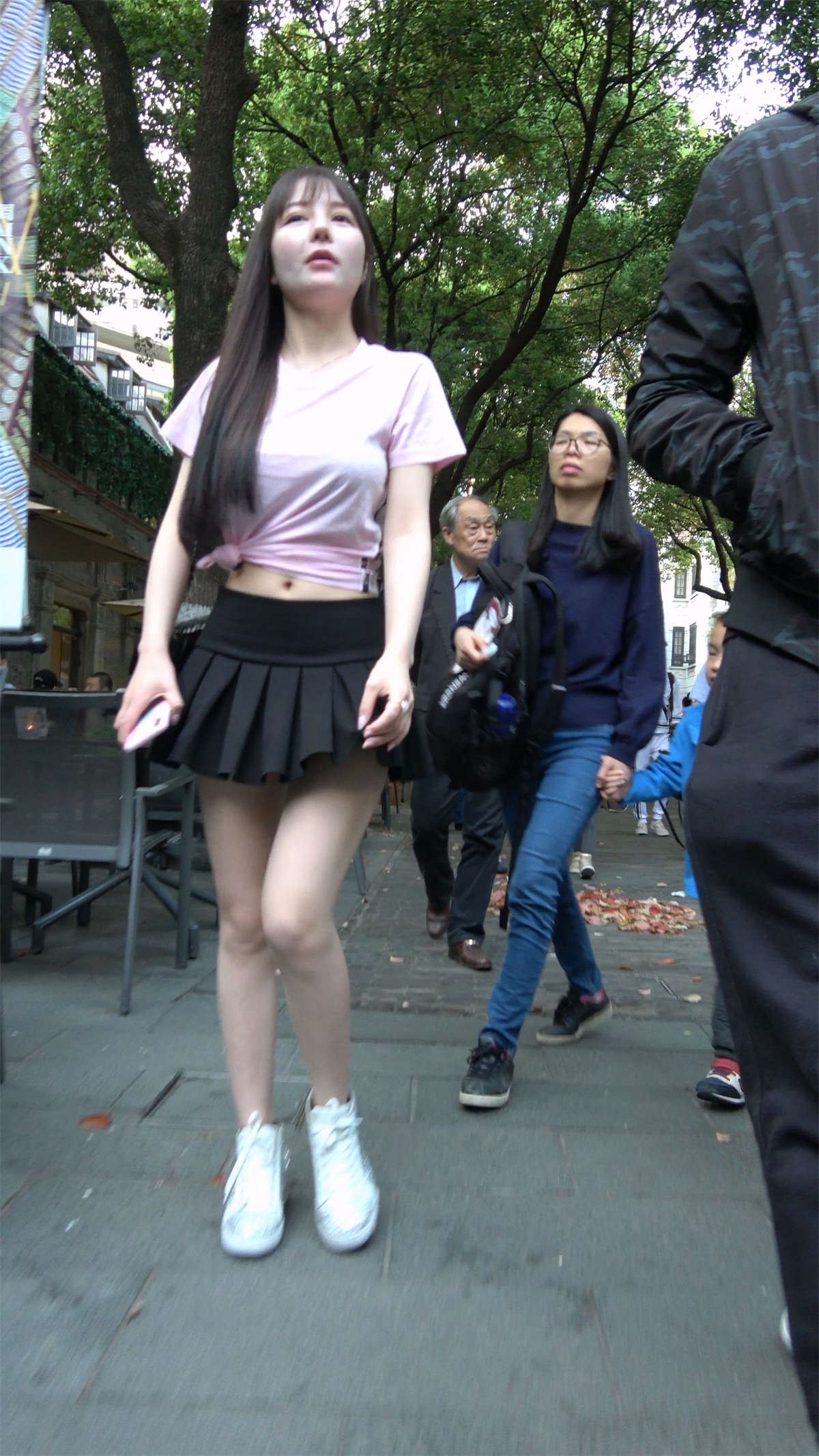 82079-b2vpyquqexg.jpg