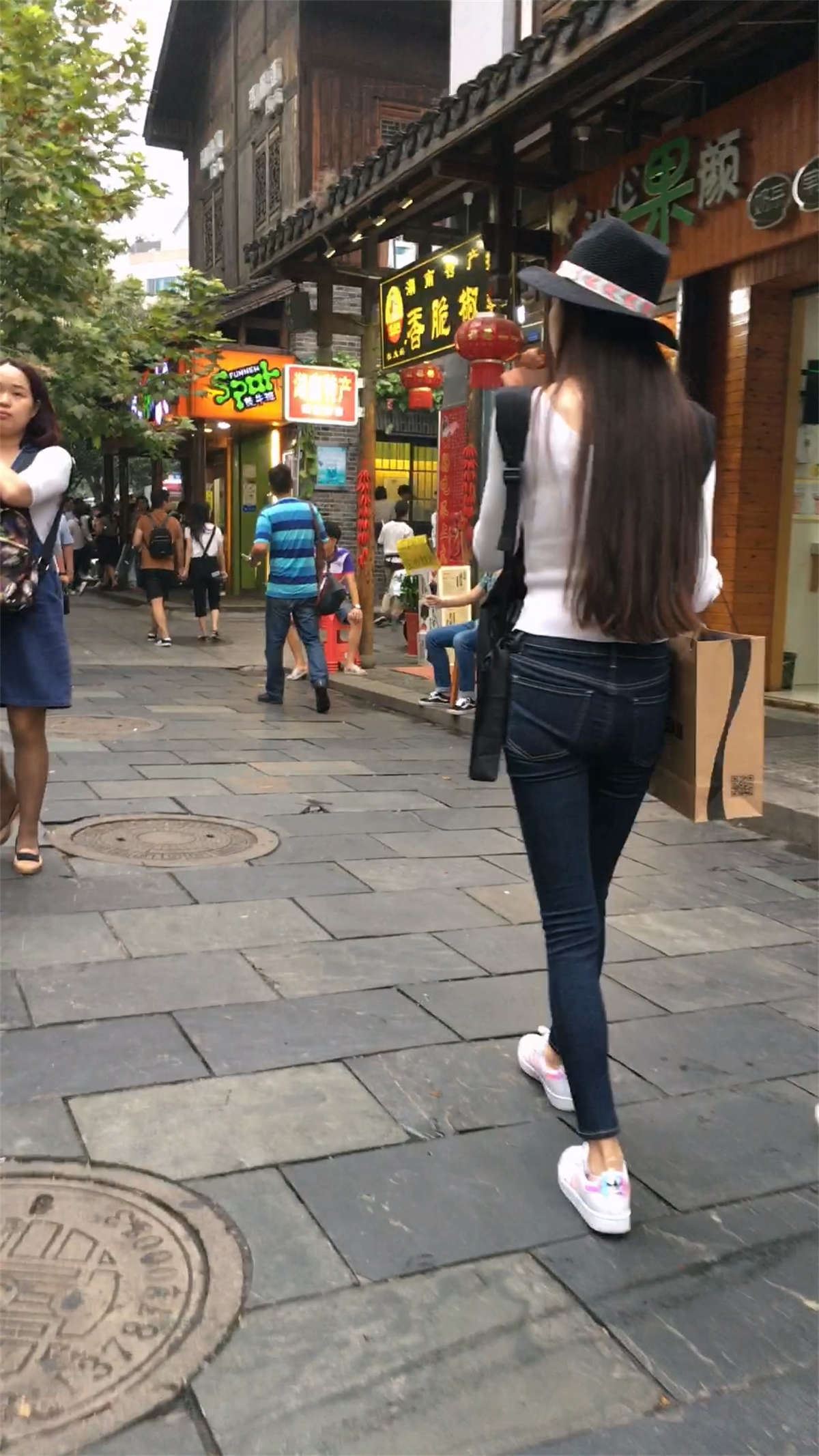 95271-lxwk0mnrpfb.jpg