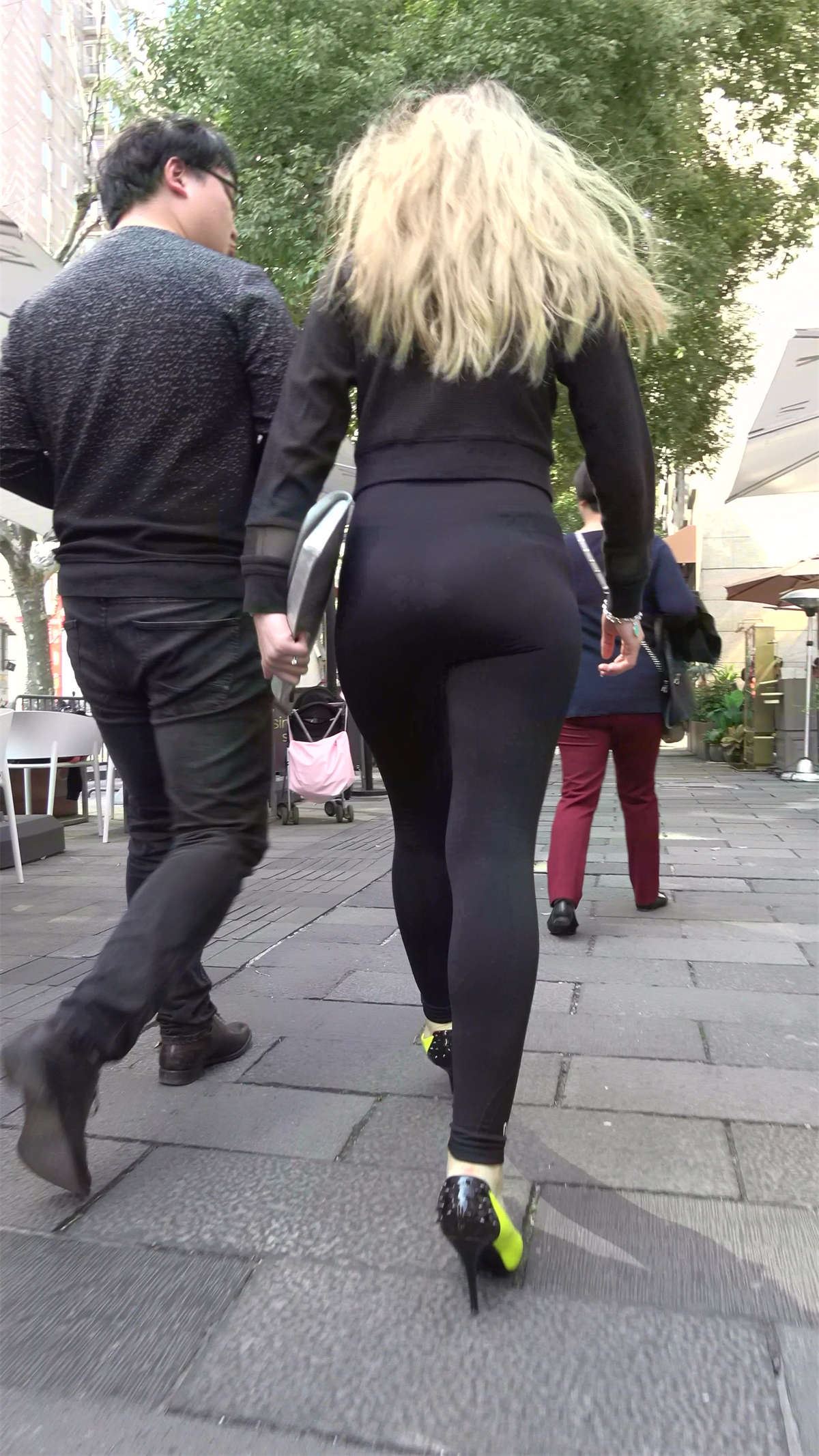 81898-bhnomiviqvq.jpg